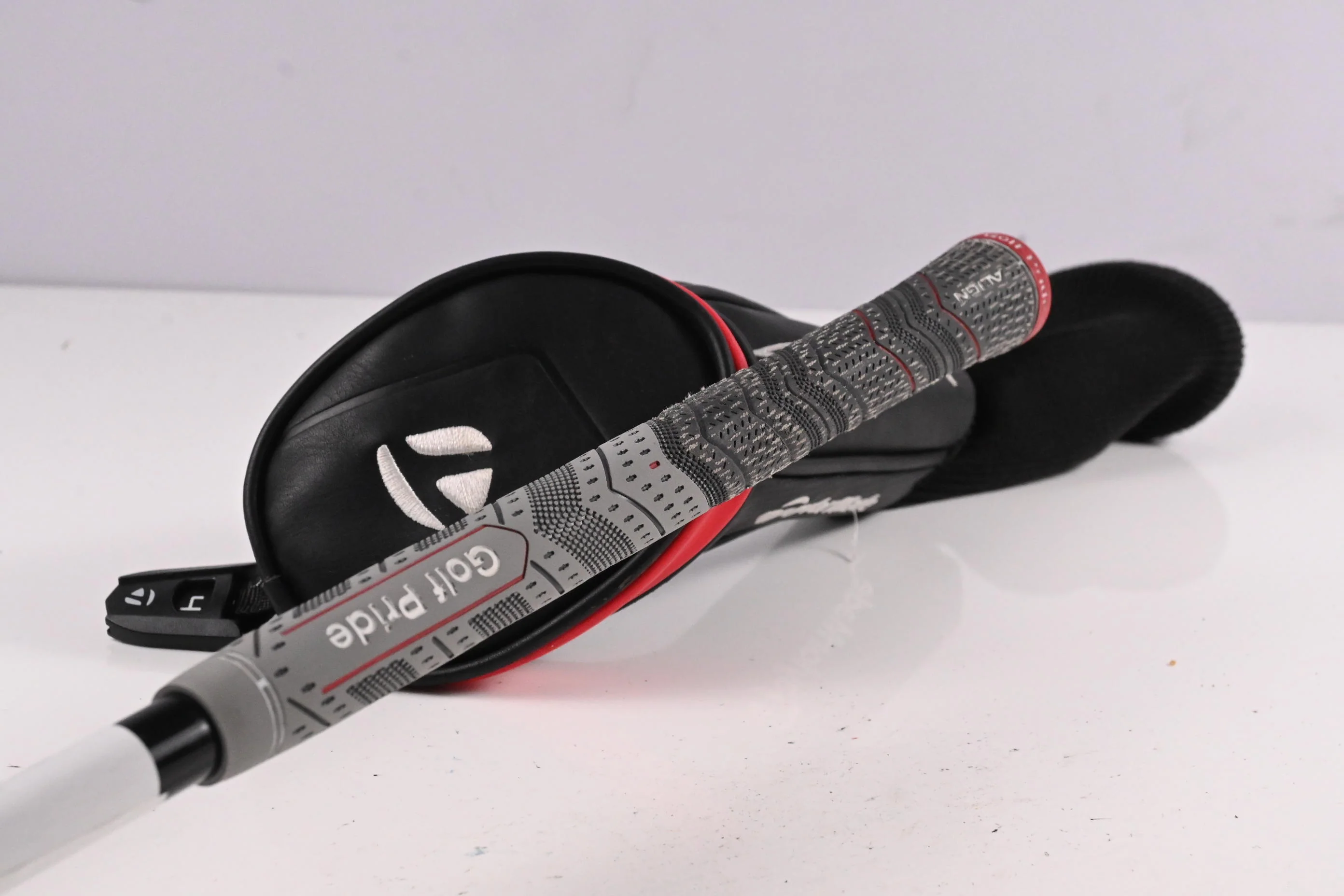 Taylormade Stealth #4 Hybrid / 22 Degree / Regular Flex Ventus Red 6 Shaft - Image 9