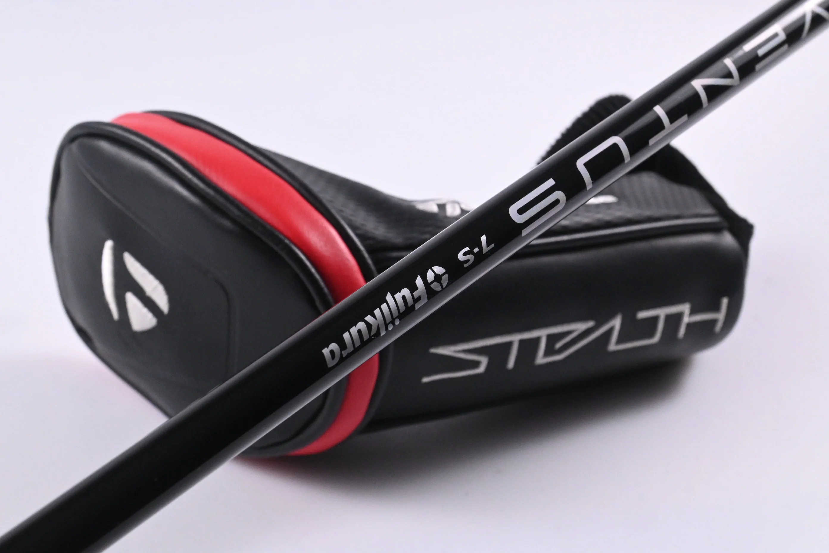 Taylormade Stealth #3 Hybrid / 19 Degree / Stiff Flex Fujikura Ventus Red 7 Shaft - Image 6
