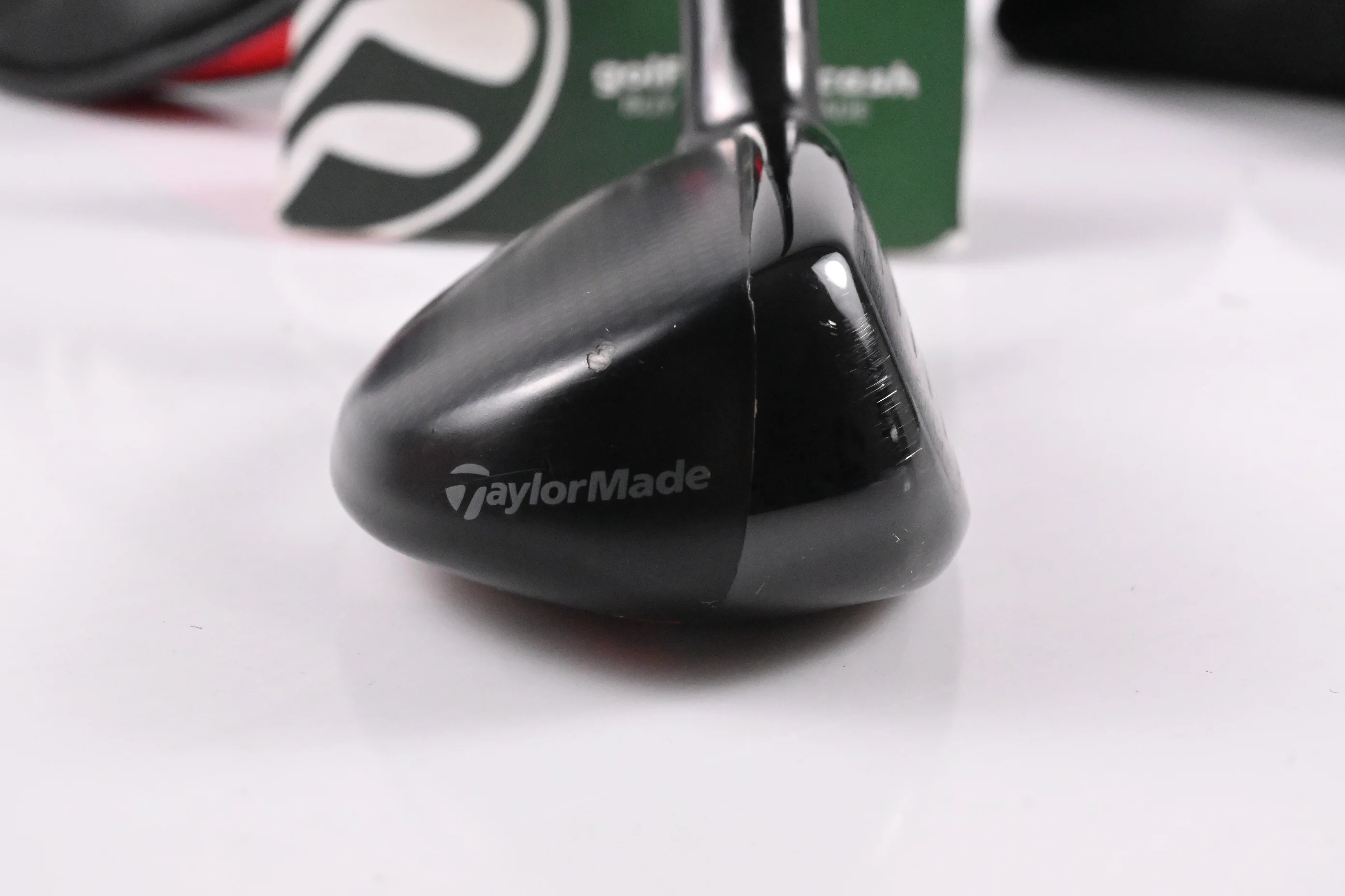 Taylormade Stealth Plus #3 Hybrid / 19.5 Degree / Stiff Flex HZRDUS Smoke RDX - Image 3