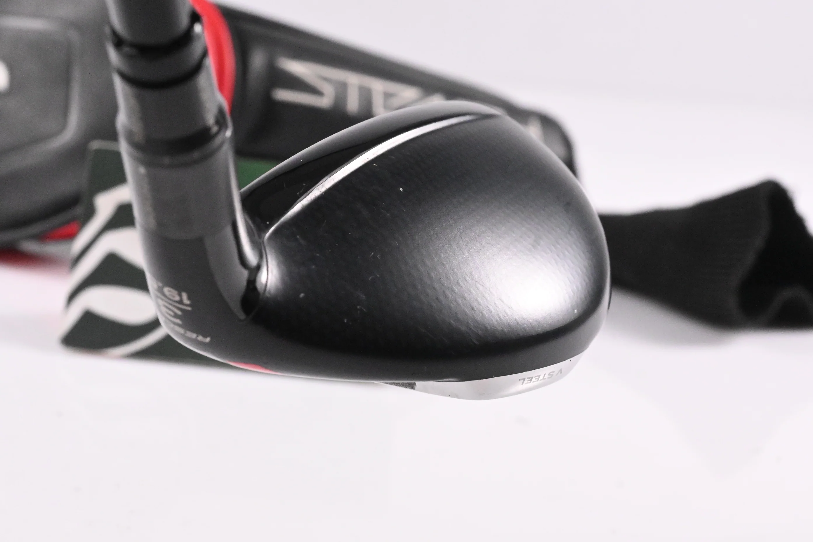 Taylormade Stealth Plus #3 Hybrid / 19.5 Degree / Stiff Flex HZRDUS Smoke RDX - Image 5