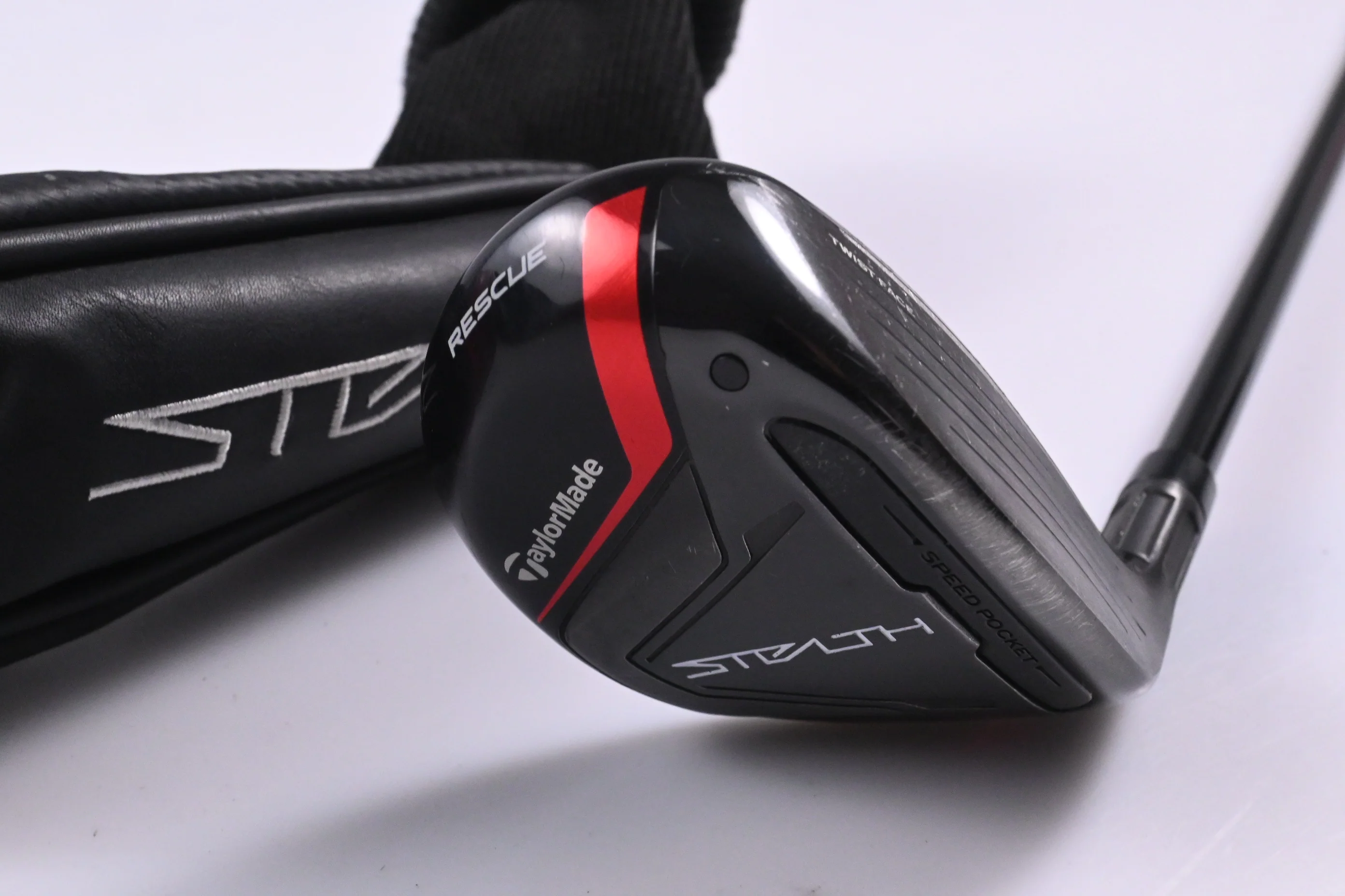Taylormade Stealth #3 Hybrid / 19 Degree / Stiff Flex Ventus Red 7 Shaft