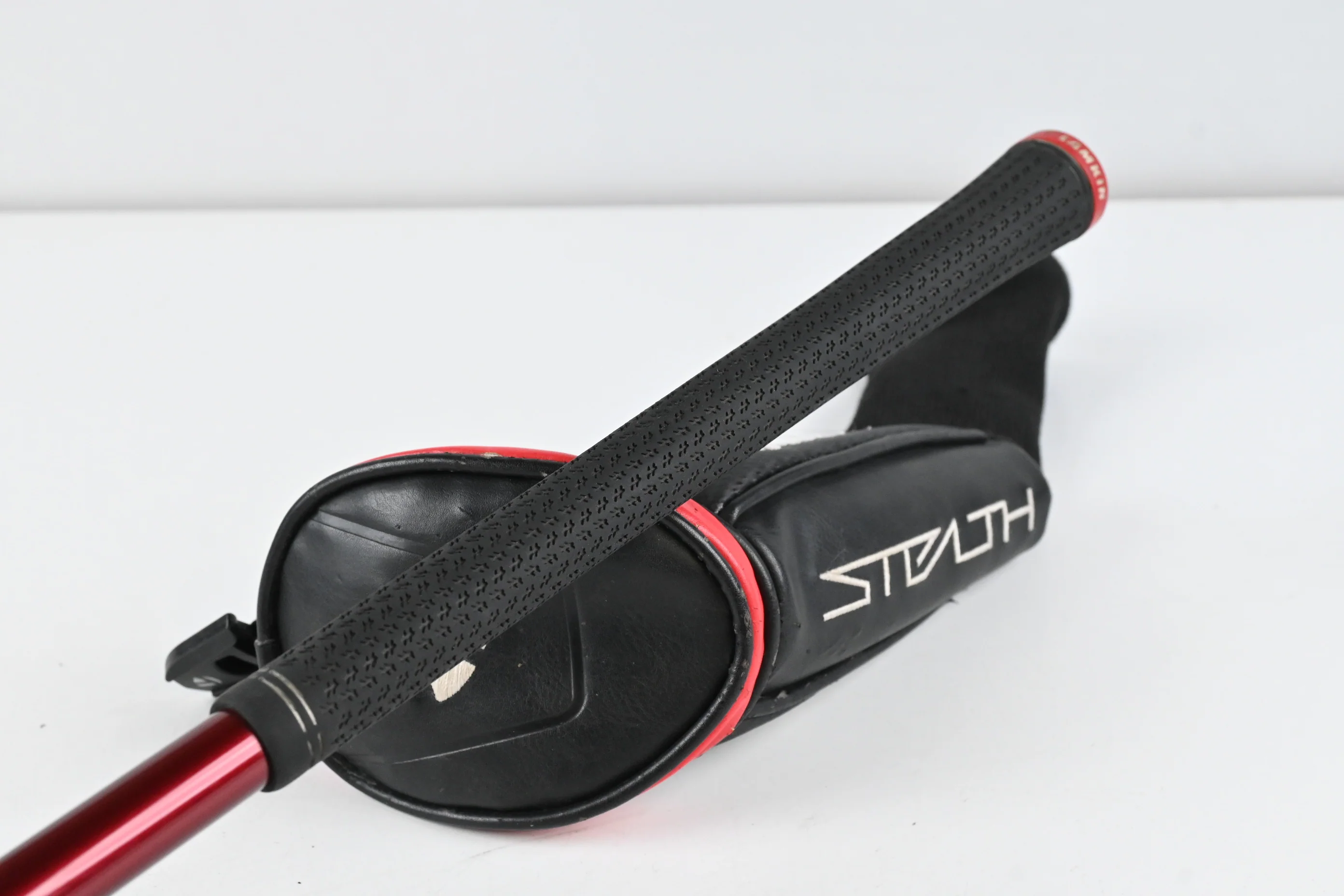 Taylormade Stealth #3 Hybrid / 15 Degree / Stiff Flex HZRDUS Smoke Red RDX 80 - Image 8
