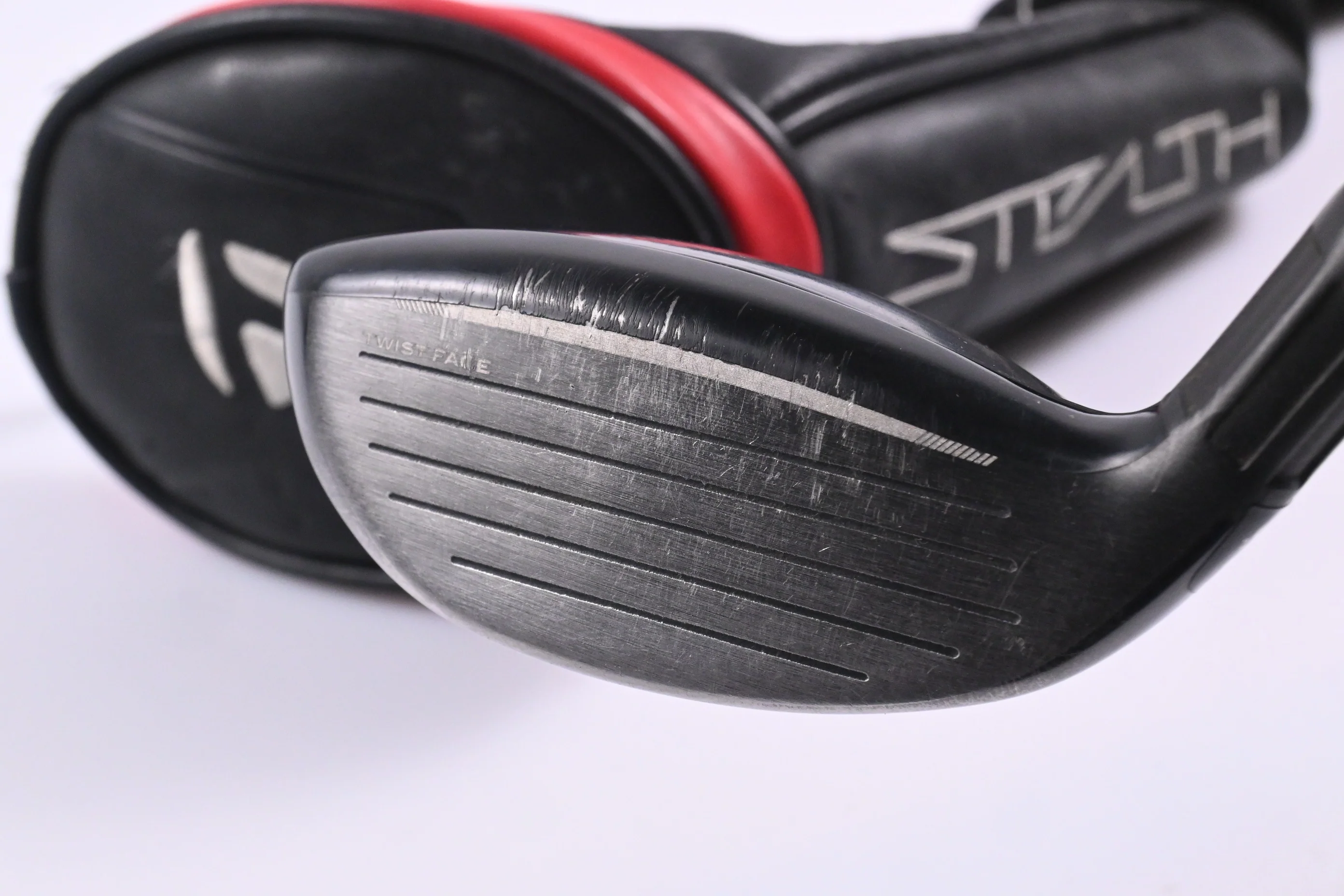 Taylormade Stealth #3 Hybrid / 19 Degree / Stiff Flex Fujikura Ventus Red 7 - Image 4