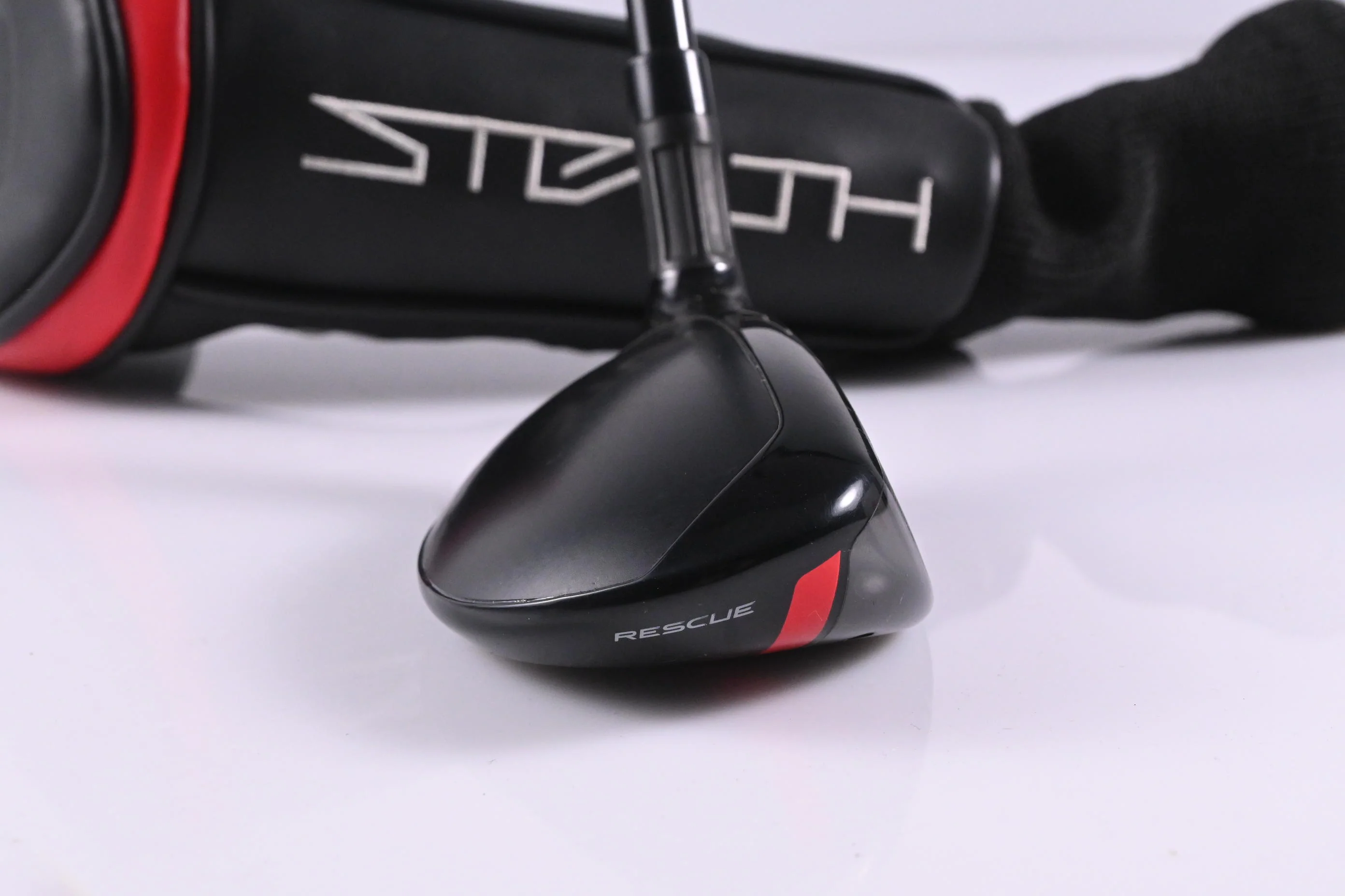 Taylormade Stealth #4 Hybrid / 22 Degree / Stiff Flex Fujikura Ventus Red 7 Shaft - Image 3