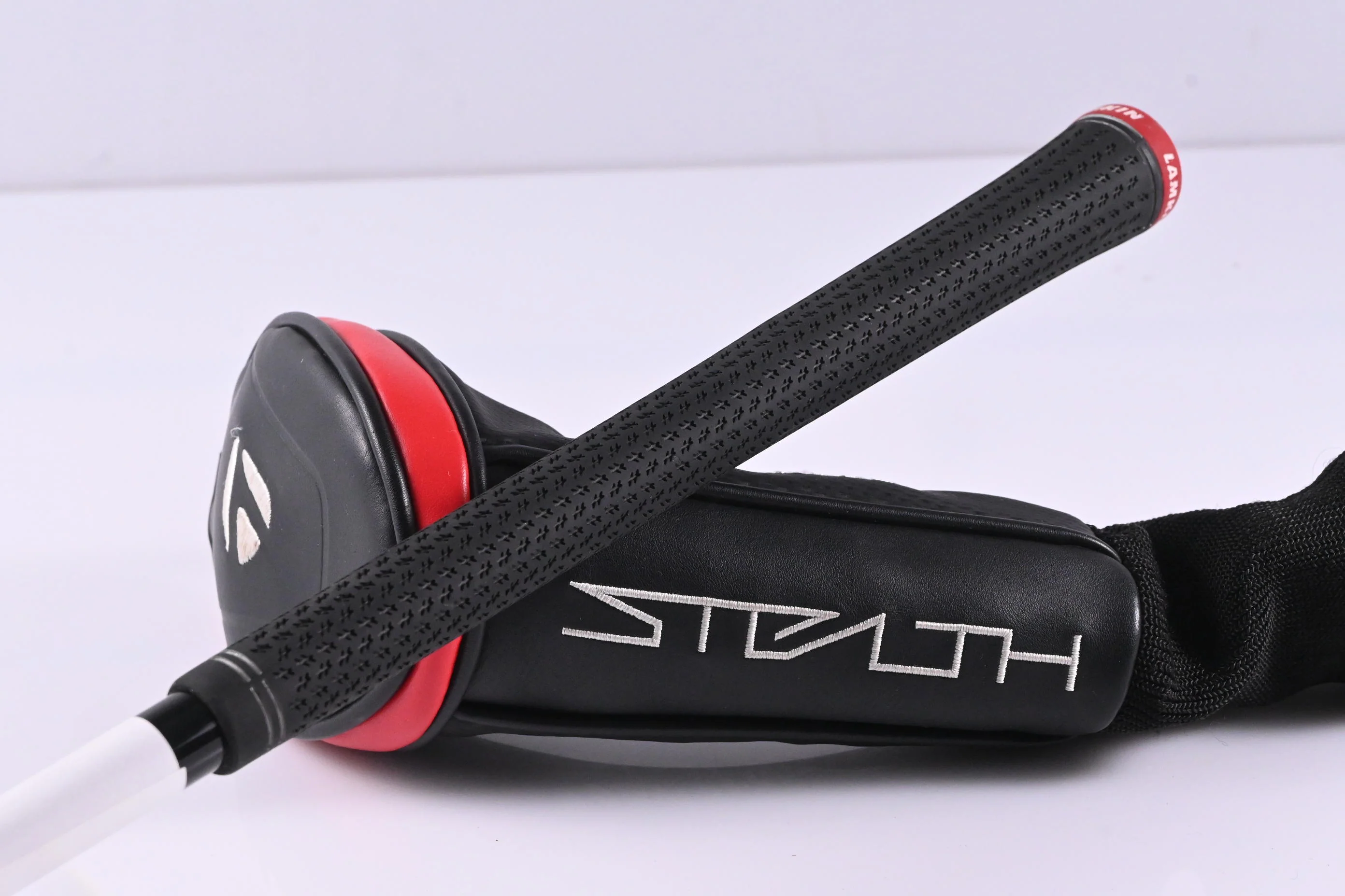 Taylormade Stealth #4 Hybrid / 22 Degree / Stiff Flex Fujikura Ventus Red 7 Shaft - Image 8
