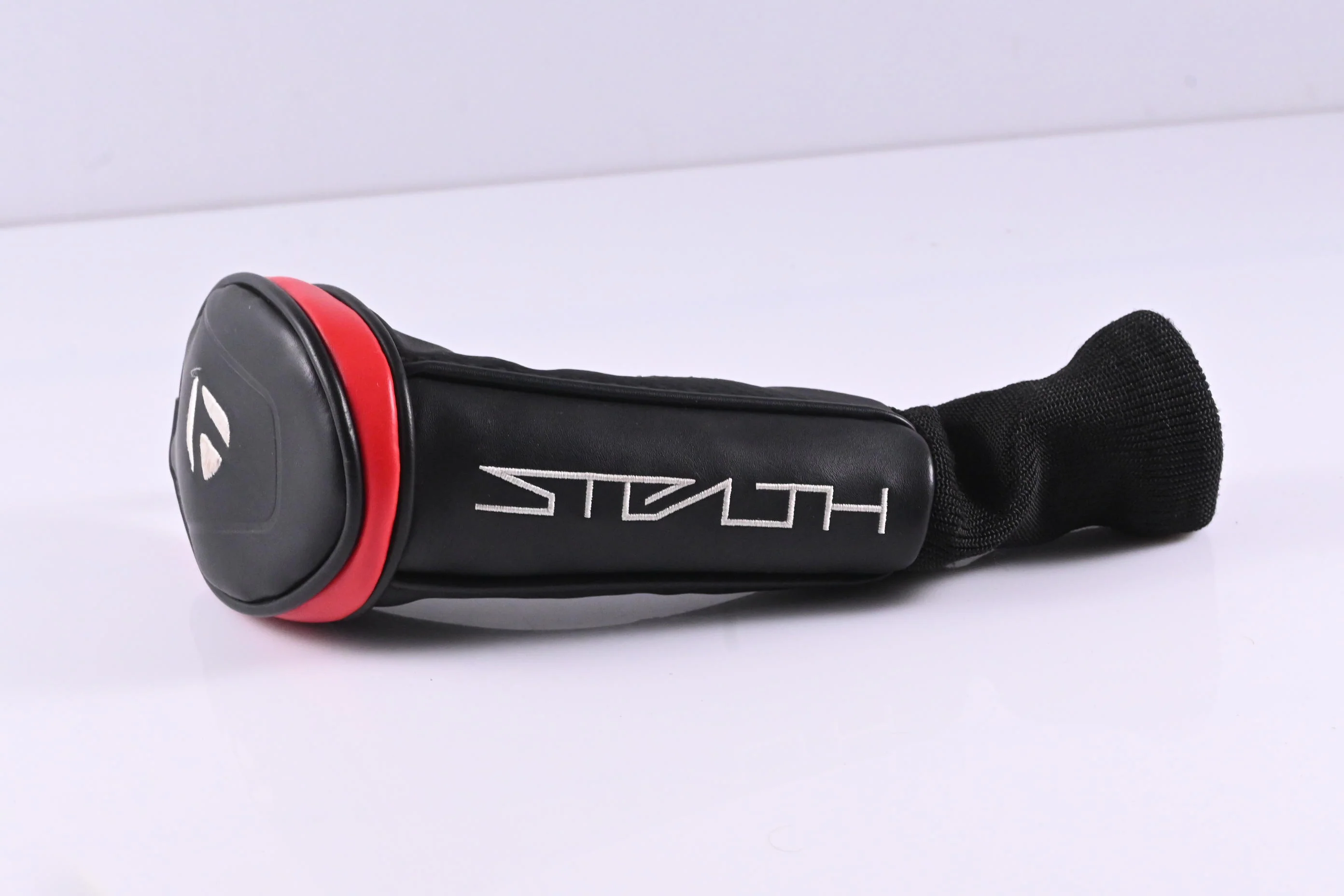 Taylormade Stealth #4 Hybrid / 22 Degree / Stiff Flex Fujikura Ventus Red 7 Shaft - Image 9