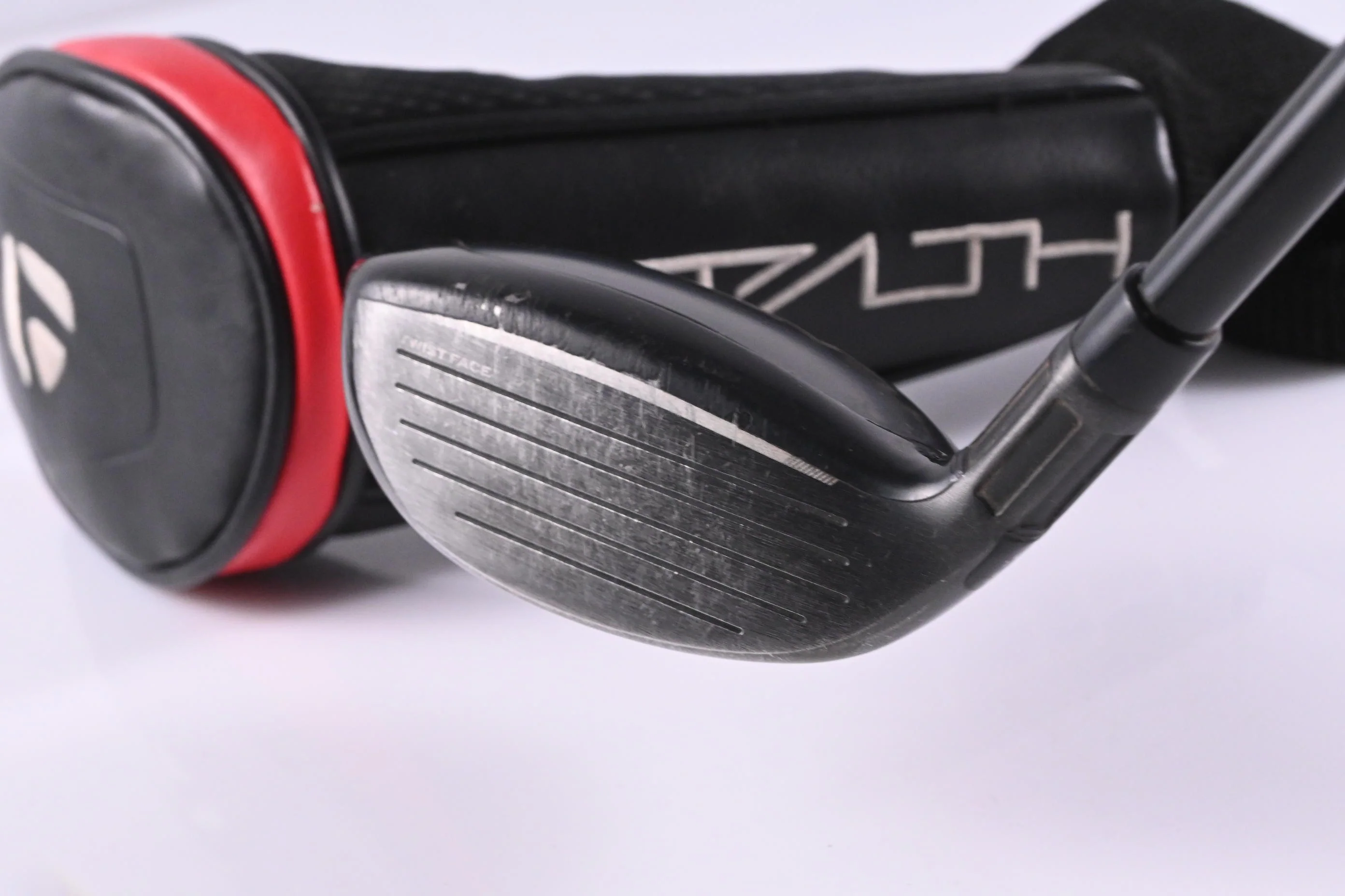 Taylormade Stealth #3 Hybrid / 19 Degree / Stiff Flex Fujikura Ventus Red 7 - Image 4