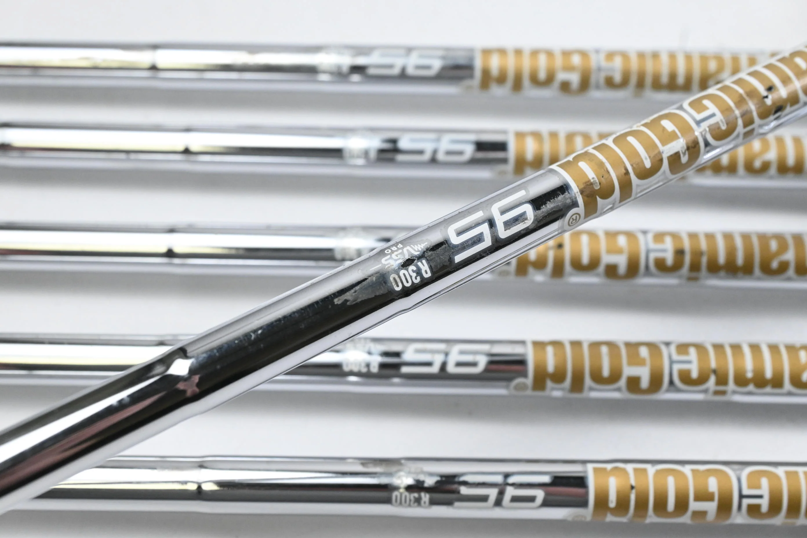 Taylormade Stealth Irons / 5-PW / Regular Flex Dynamic Gold R300 95 Shafts - Image 5