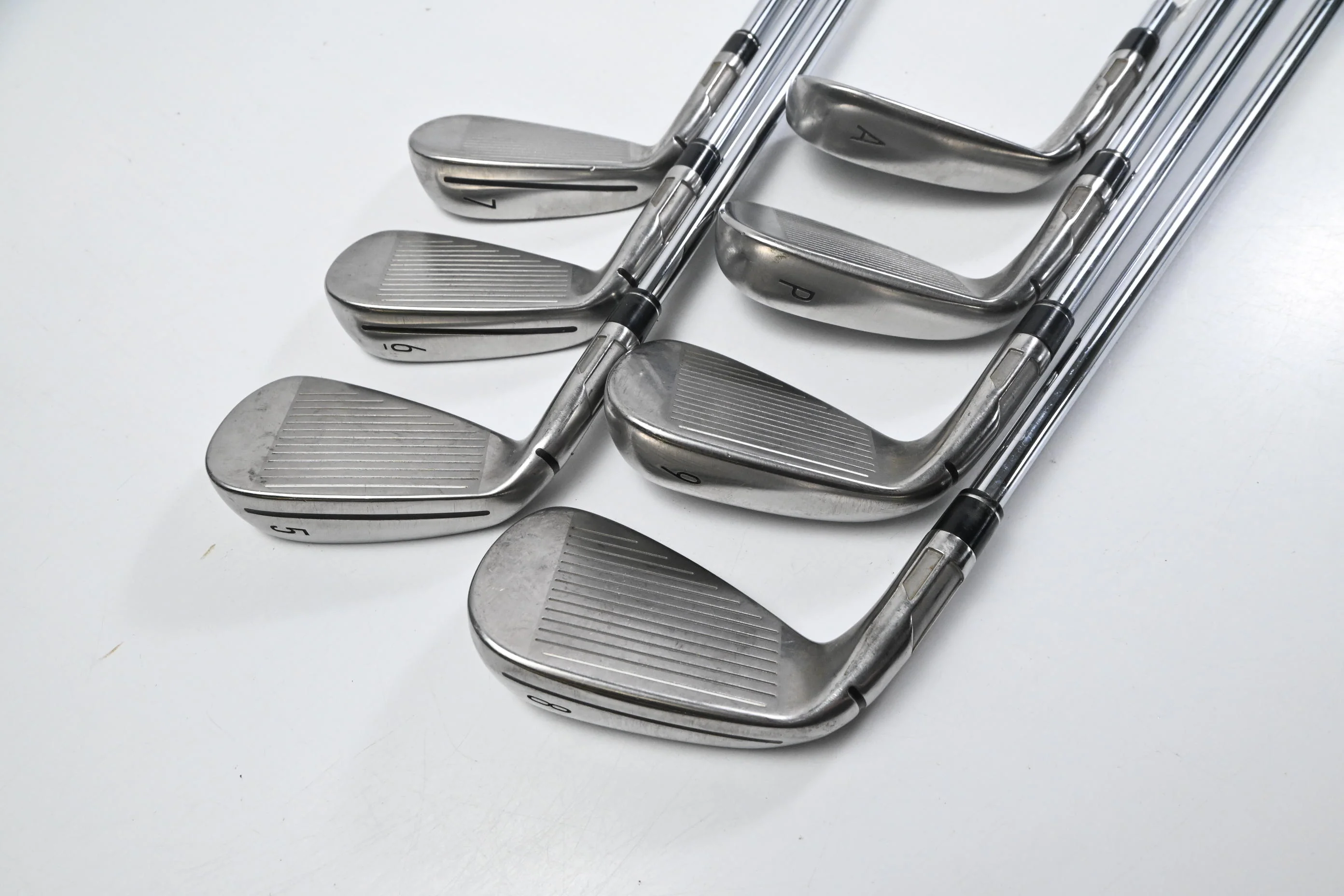 Taylormade Stealth Irons / 5-PW+GW / Regular Flex Dynamic Gold 95 R300 Shafts - Image 4