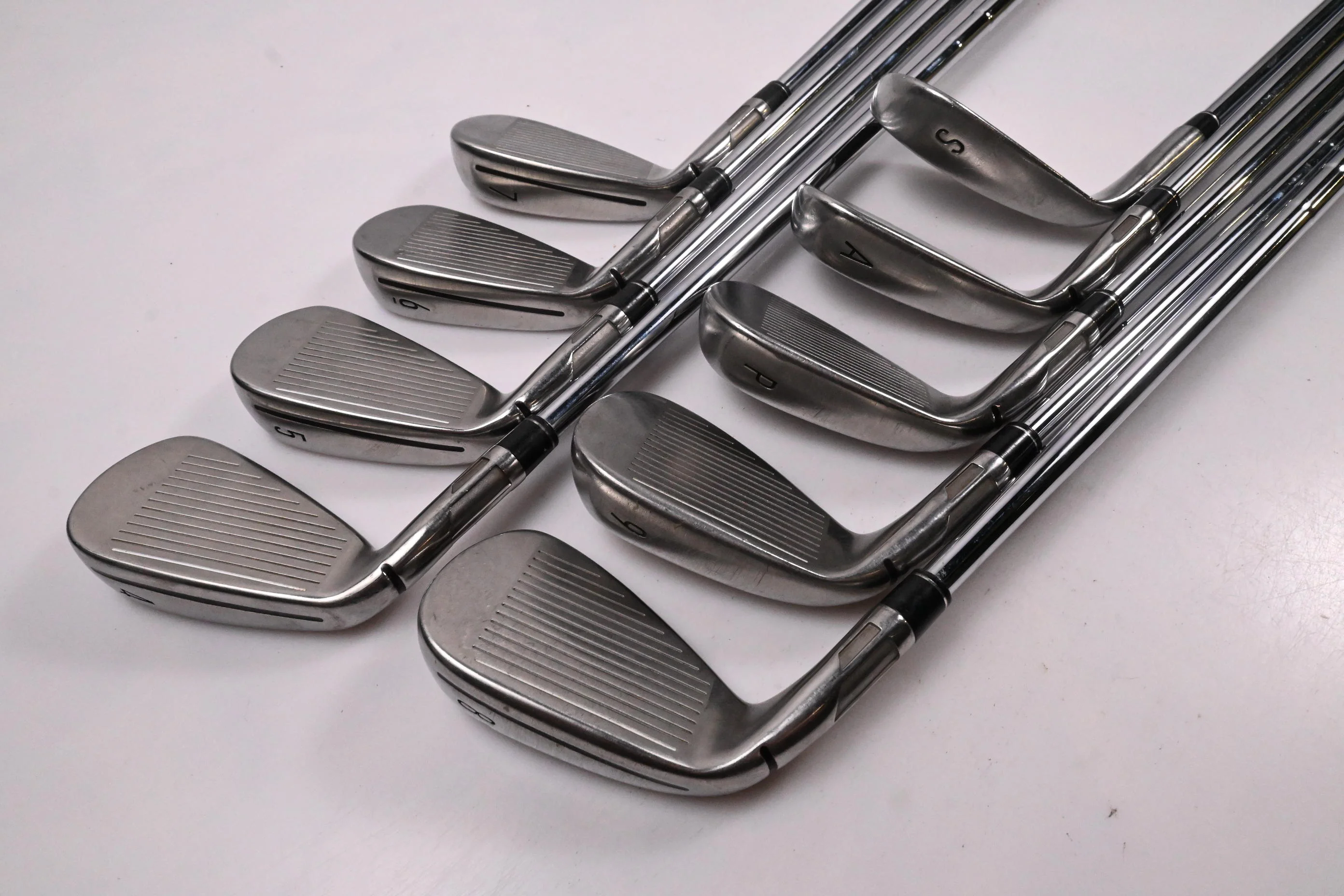 Taylormade Stealth Irons / 4-PW+GW+SW / Stiff Flex Dynamic Gold 105 S300 - Image 4