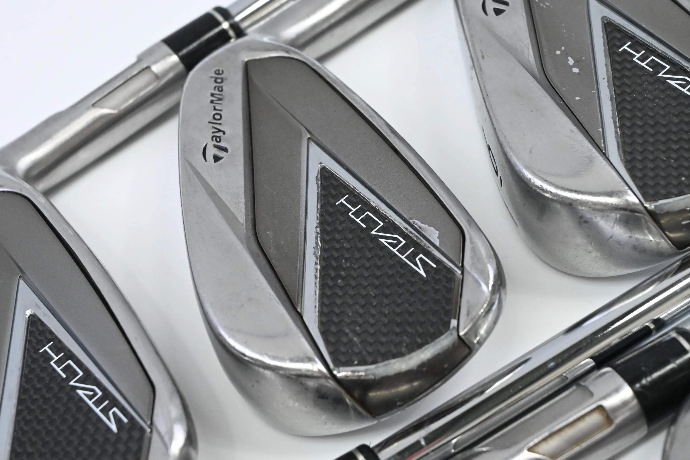 Taylormade Stealth Irons / 4-PW / Regular Flex Dynamic Gold 95 R300 Shafts