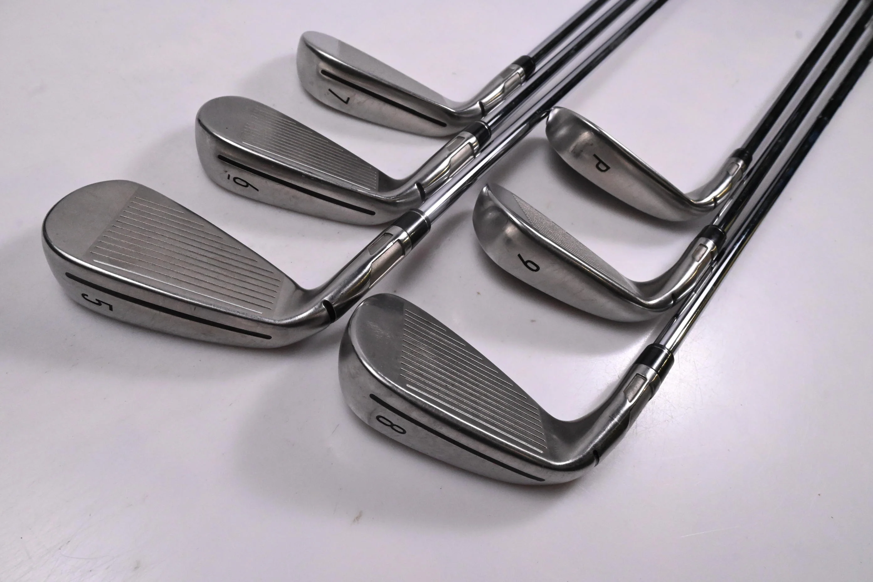 Taylormade Stealth Irons / 5-PW / Regular Flex Dynamic Gold 95 R300 Shafts - Image 4