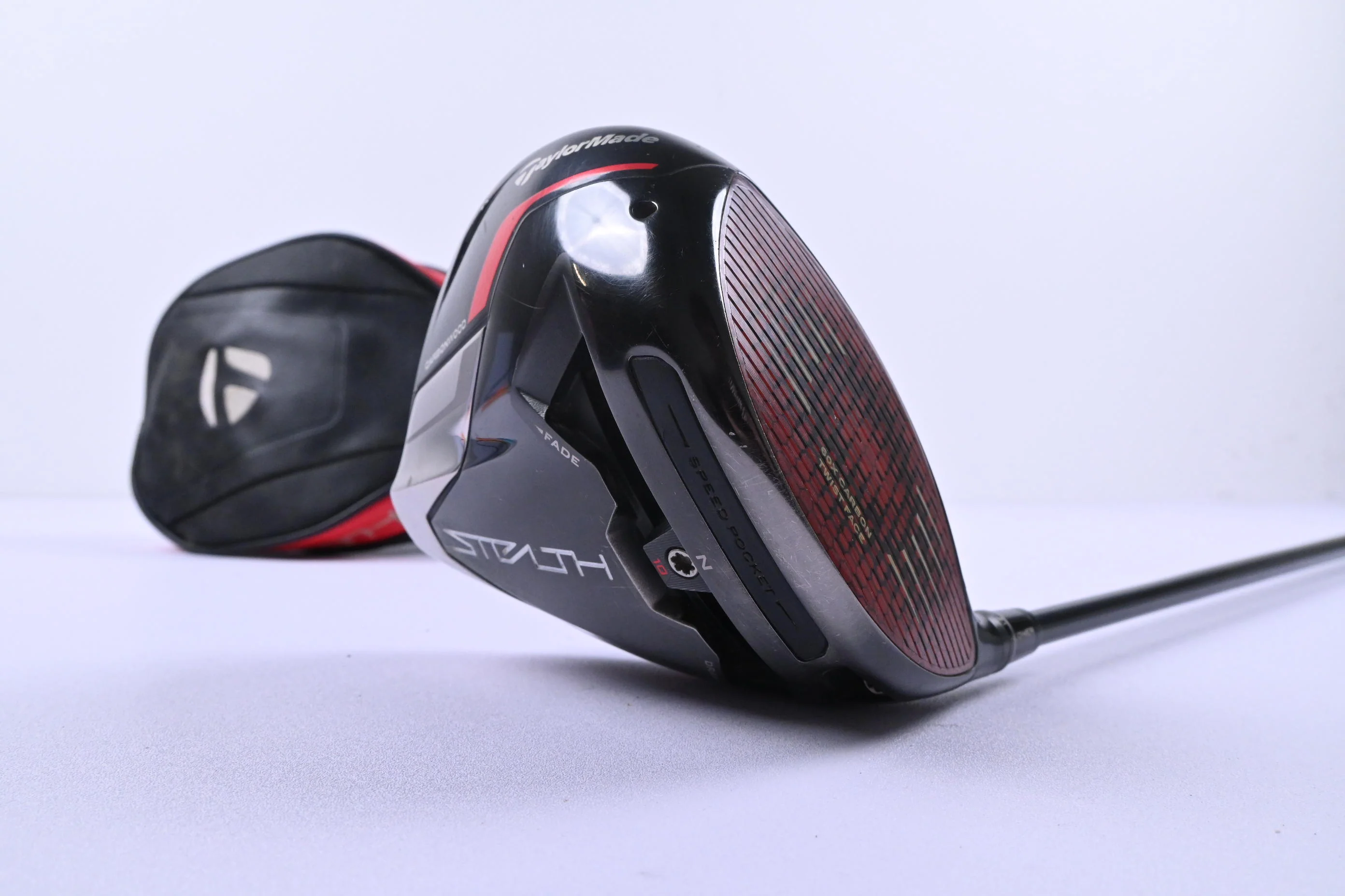 Taylormade Stealth Plus Driver / 9 Degree / Stiff Flex Kai'li Red 60 Shaft