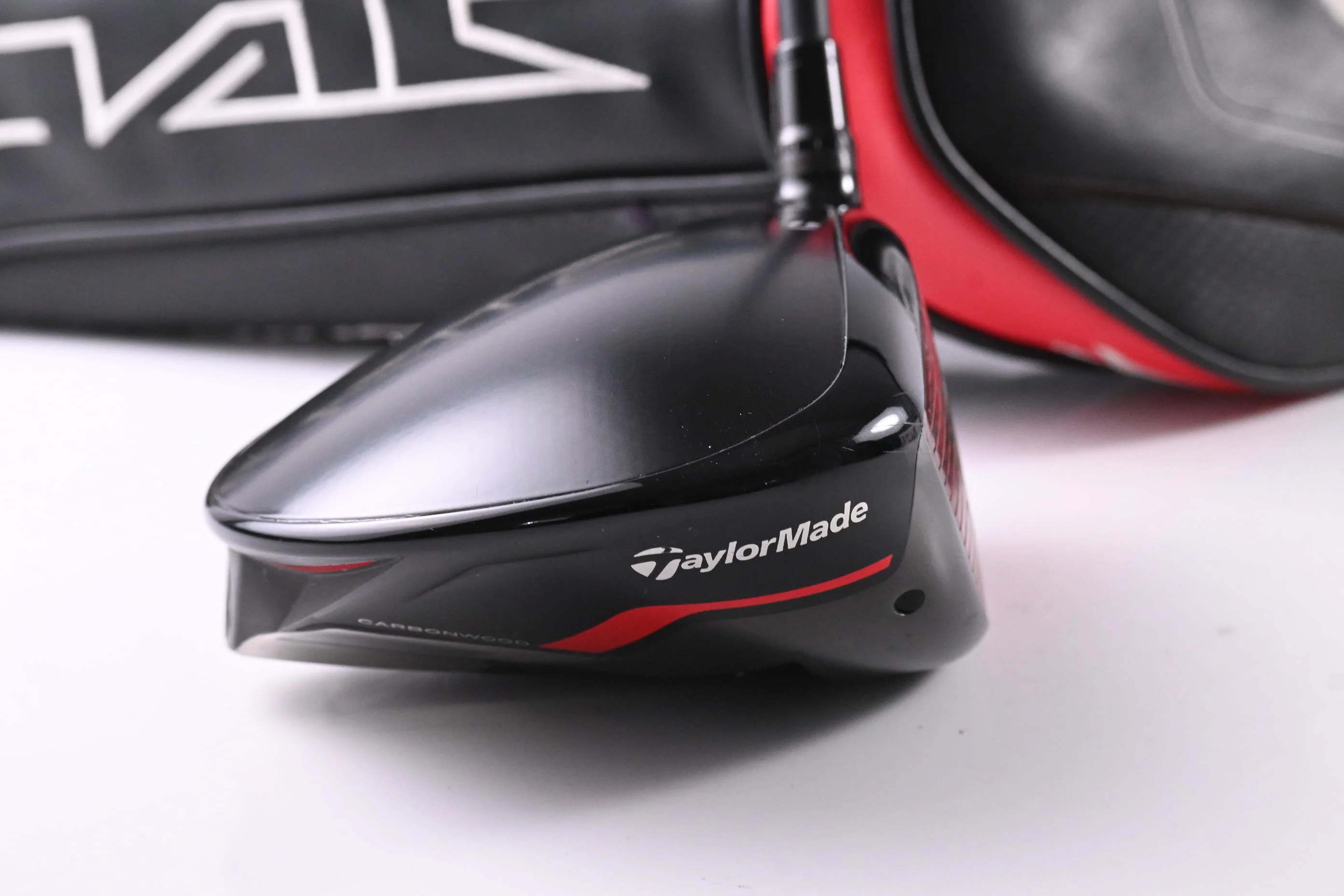 Taylormade Stealth Plus Driver / 9 Degree / Stiff Flex Kai'li Dark Waves White - Image 3