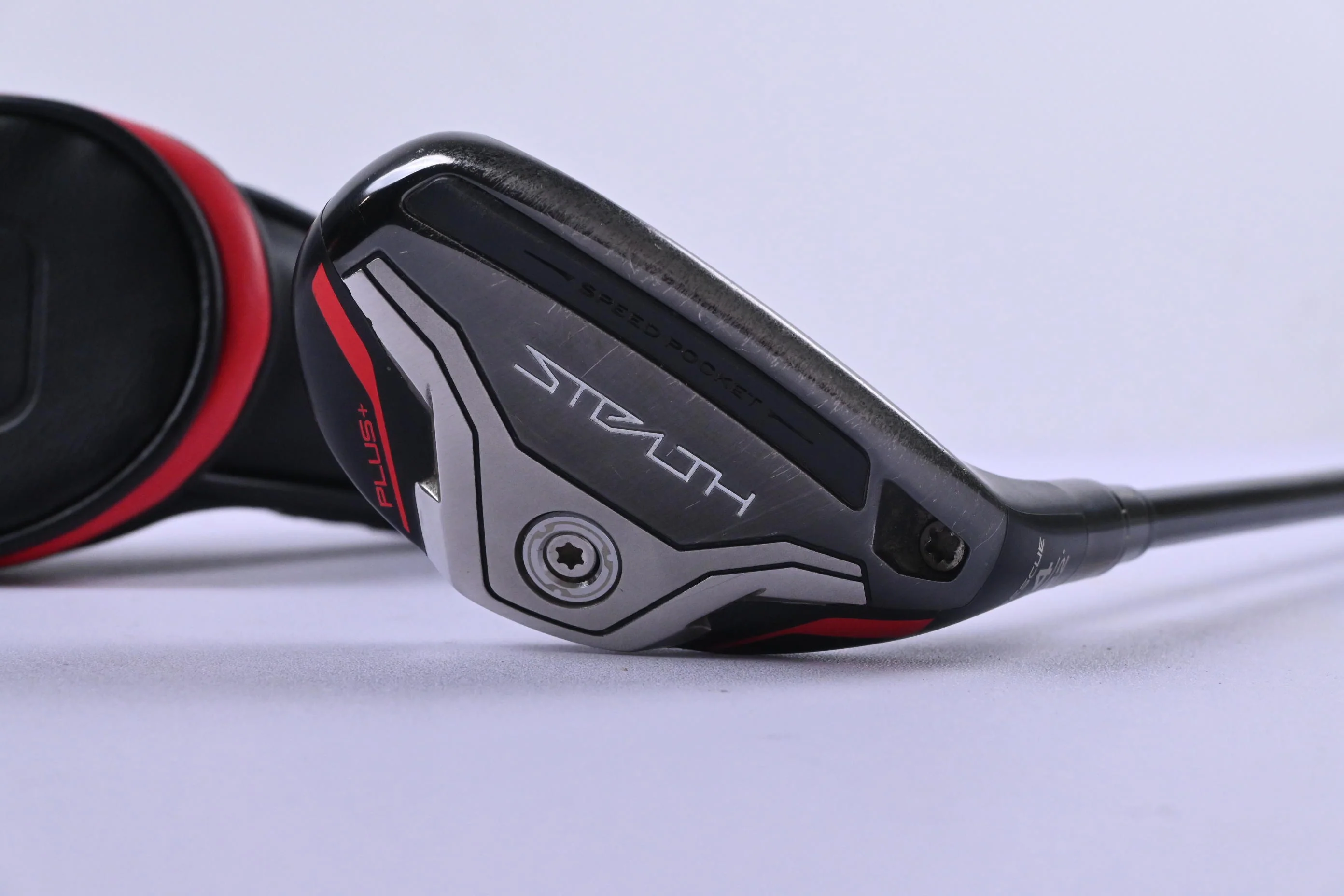 Taylormade Stealth Plus #4 Hybrid / 22 Degree / Stiff Flex HZRDUS Smoke RDX 80