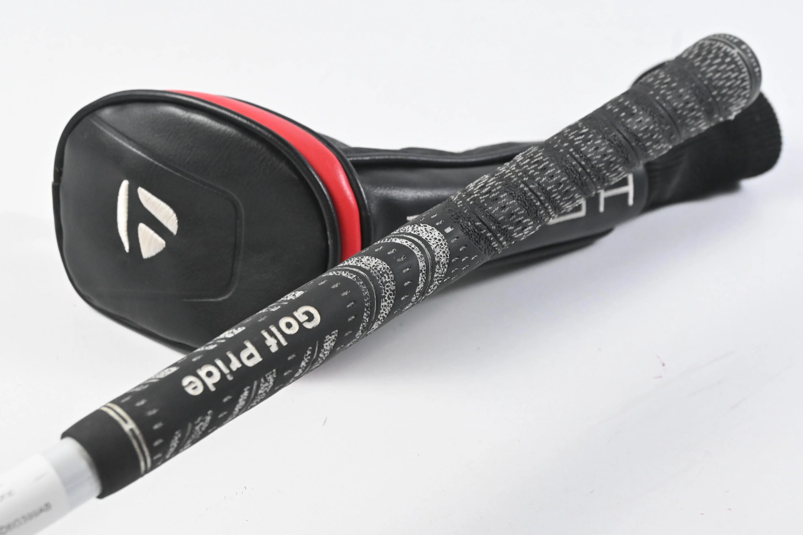 Taylormade Stealth Plus #3 Hybrid / 19.5 Degree / Regular Flex Kuro Kage Silver 80 - Image 8