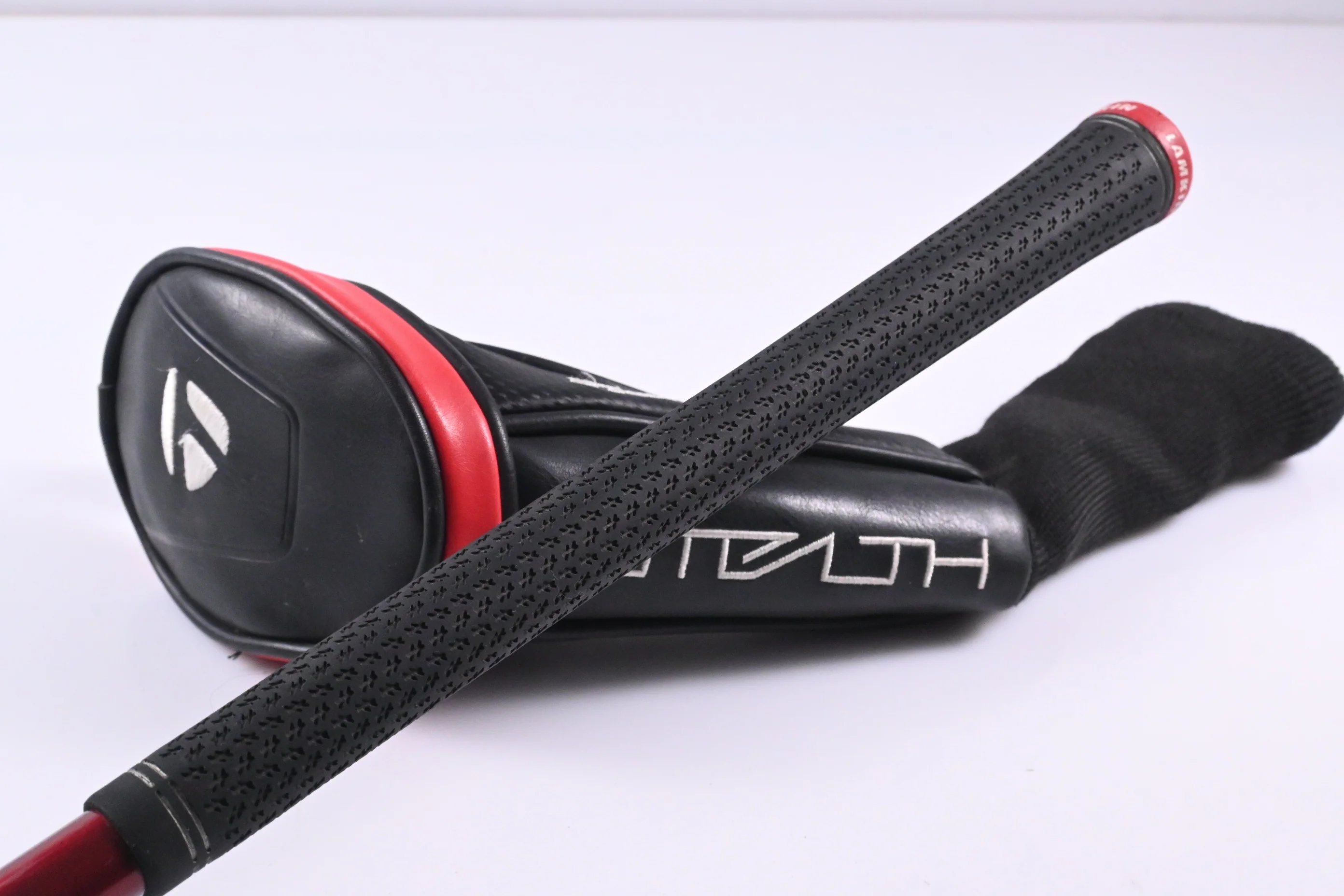 Taylormade Stealth Plus #4 Hybrid / 22 Degree / Regular Flex HZRDUS Smoke Red - Image 8