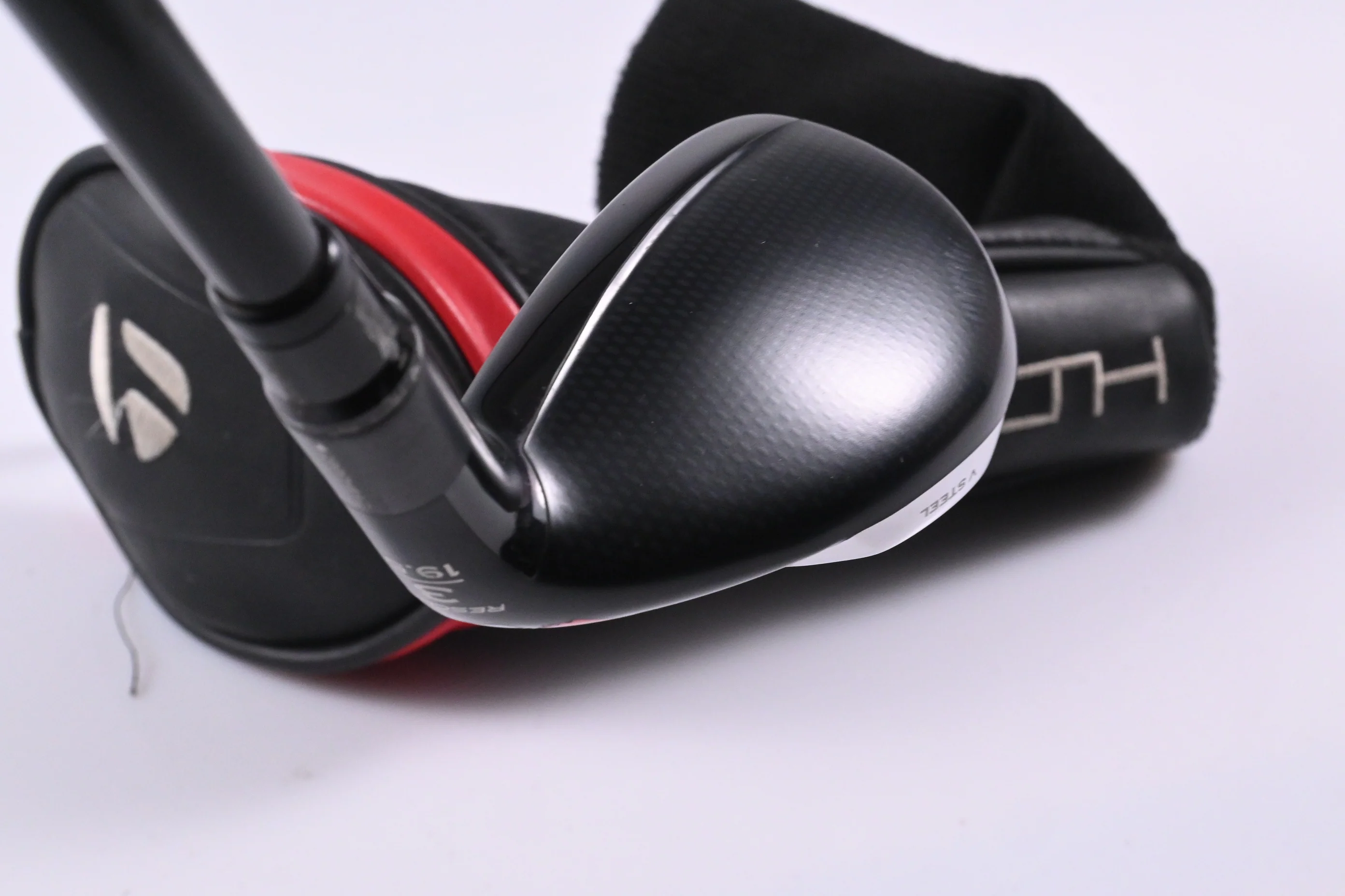 Taylormade Stealth Plus #3 Hybrid / 19.5 Degree / Stiff Flex HZRDUS Smoke Red - Image 5