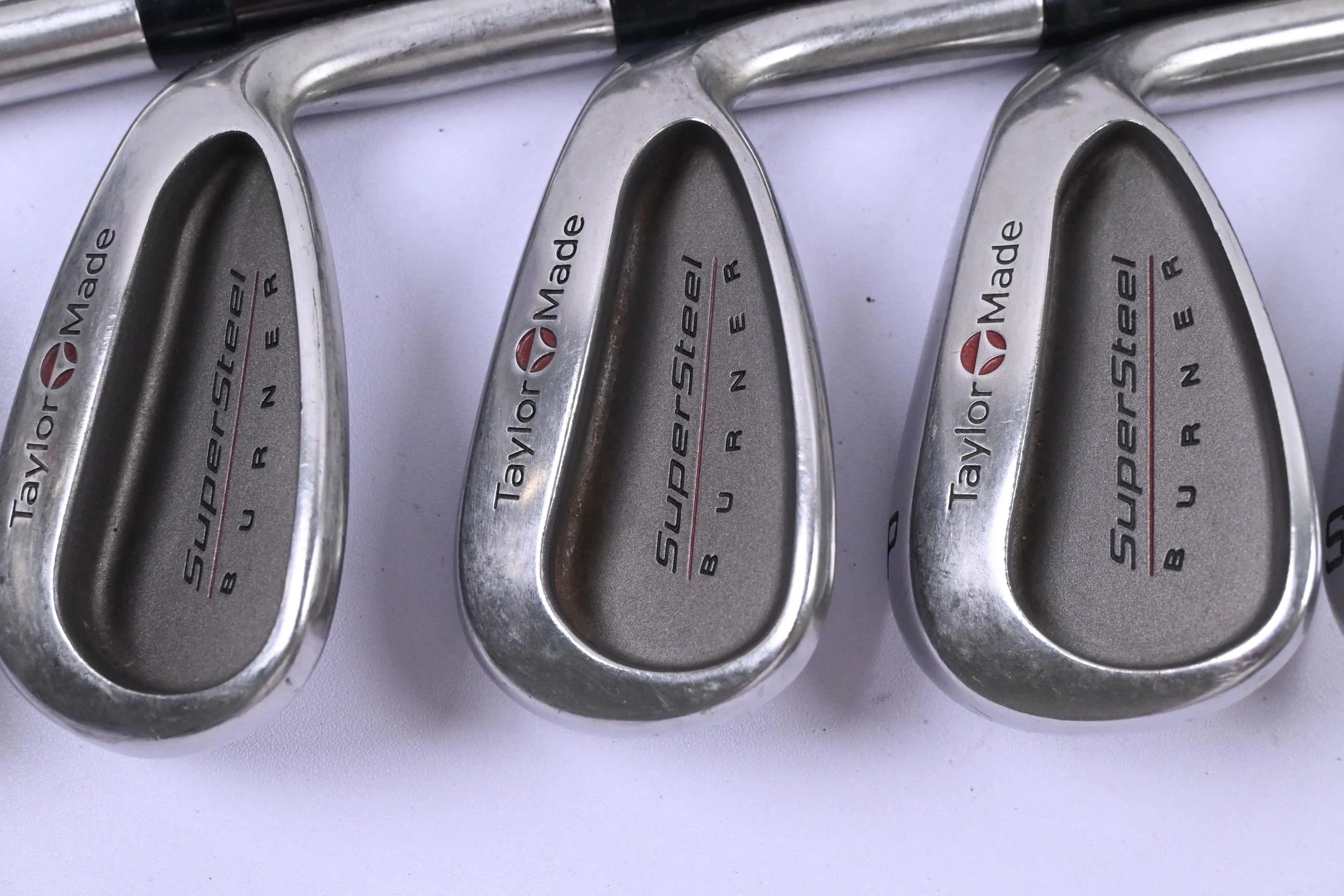 Taylormade Supersteel Irons / 3-PW+SW / Regular Flex Bubble 80 Shafts