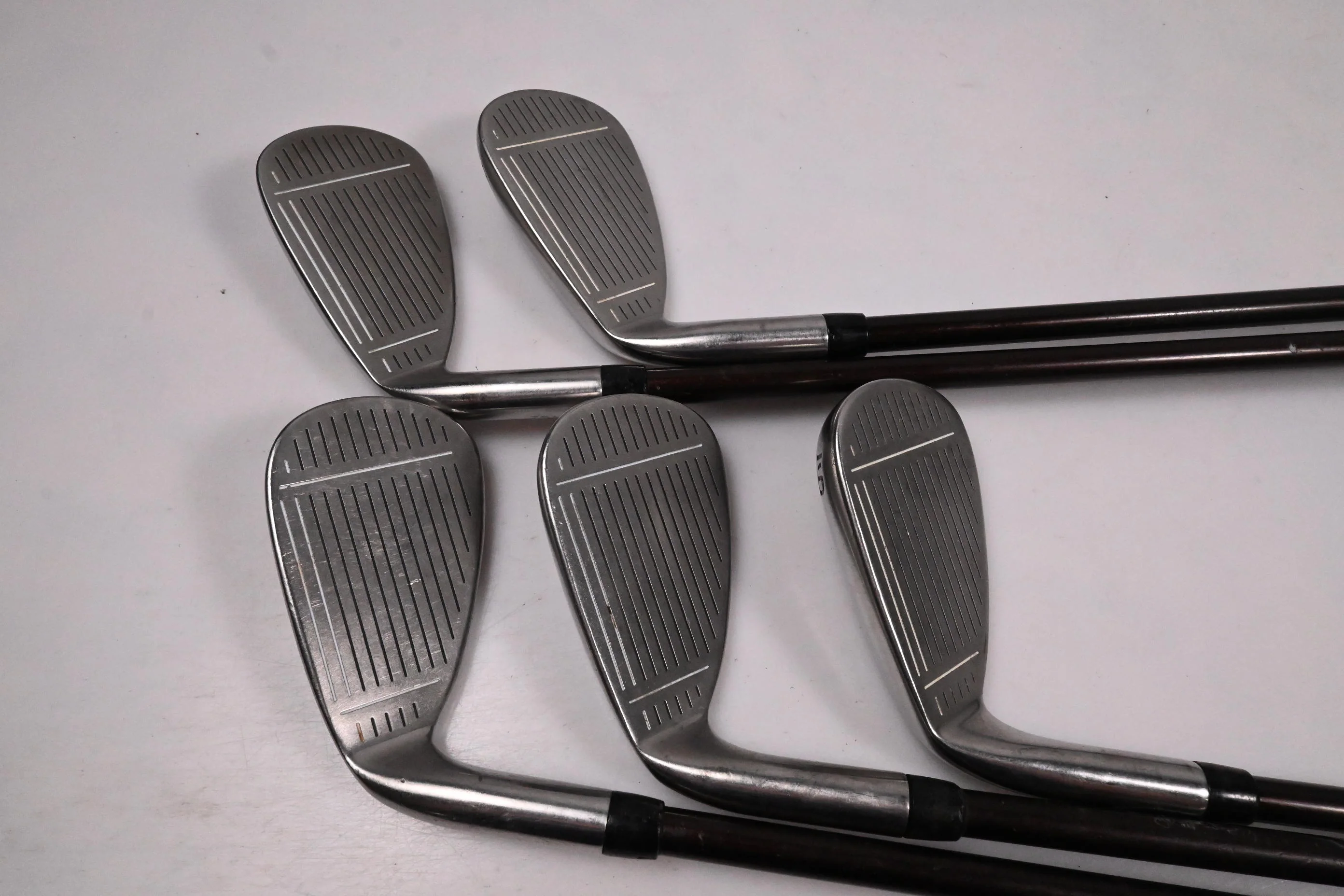 Taylormade Supersteel Irons / 5-9i / Regular Flex Taylormade Bubble 80 Shafts - Image 4