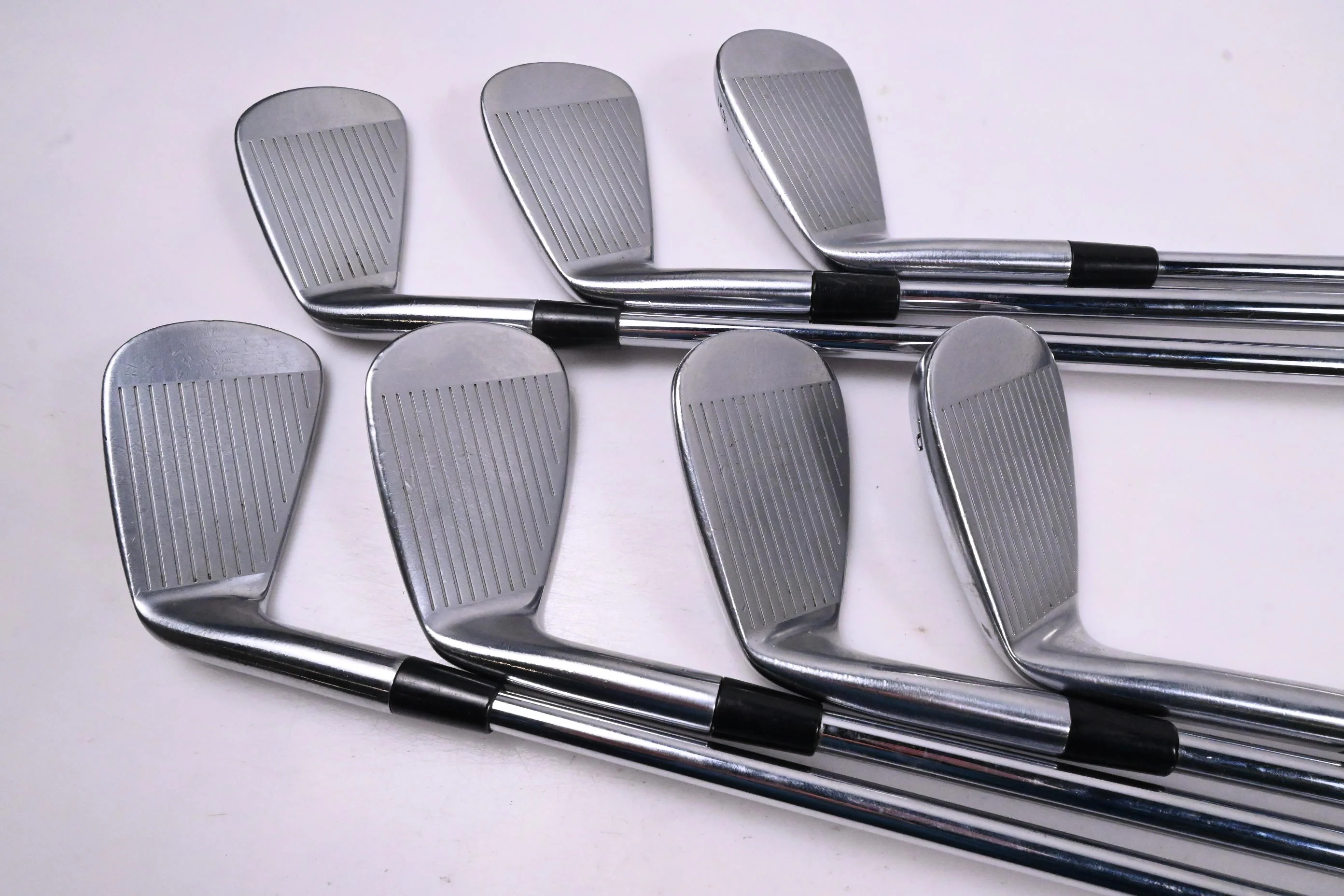 Taylormade Tour Preferred MB 2011 Irons / 4-PW / Stiff Flex Dynamic Gold S300 - Image 3