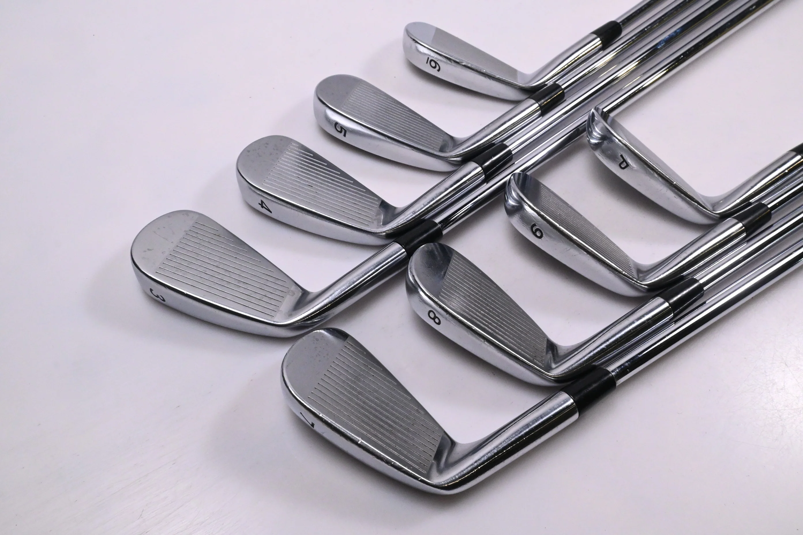 Taylormade Tour Preferred MC/MB 2011 Irons / 3-PW / X-Flex Project X Shafts - Image 4