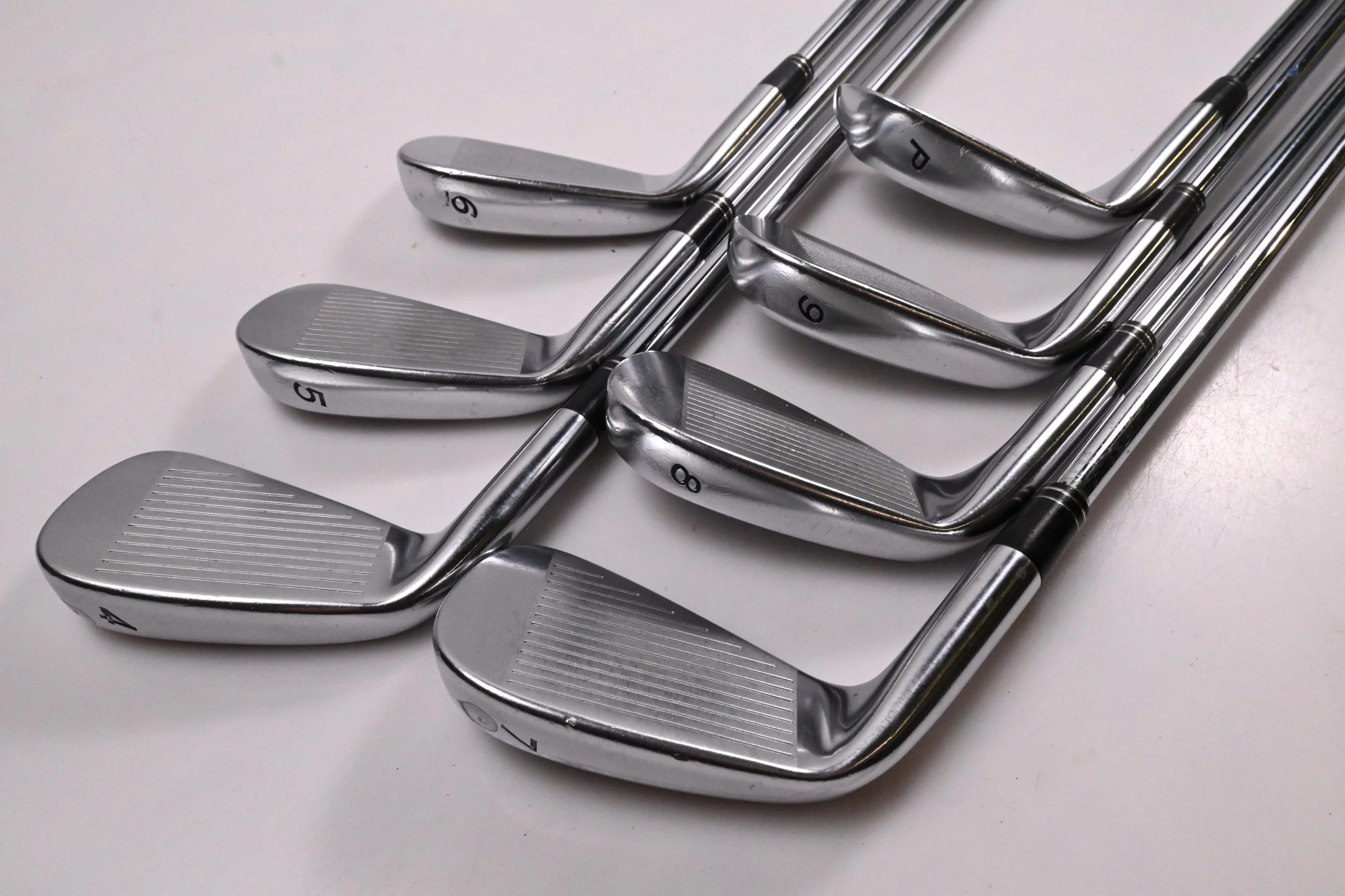 Taylormade Tour Preferred TP 2009 Irons / 4-PW / Regular Flex Dynamic Gold R300 - Image 4