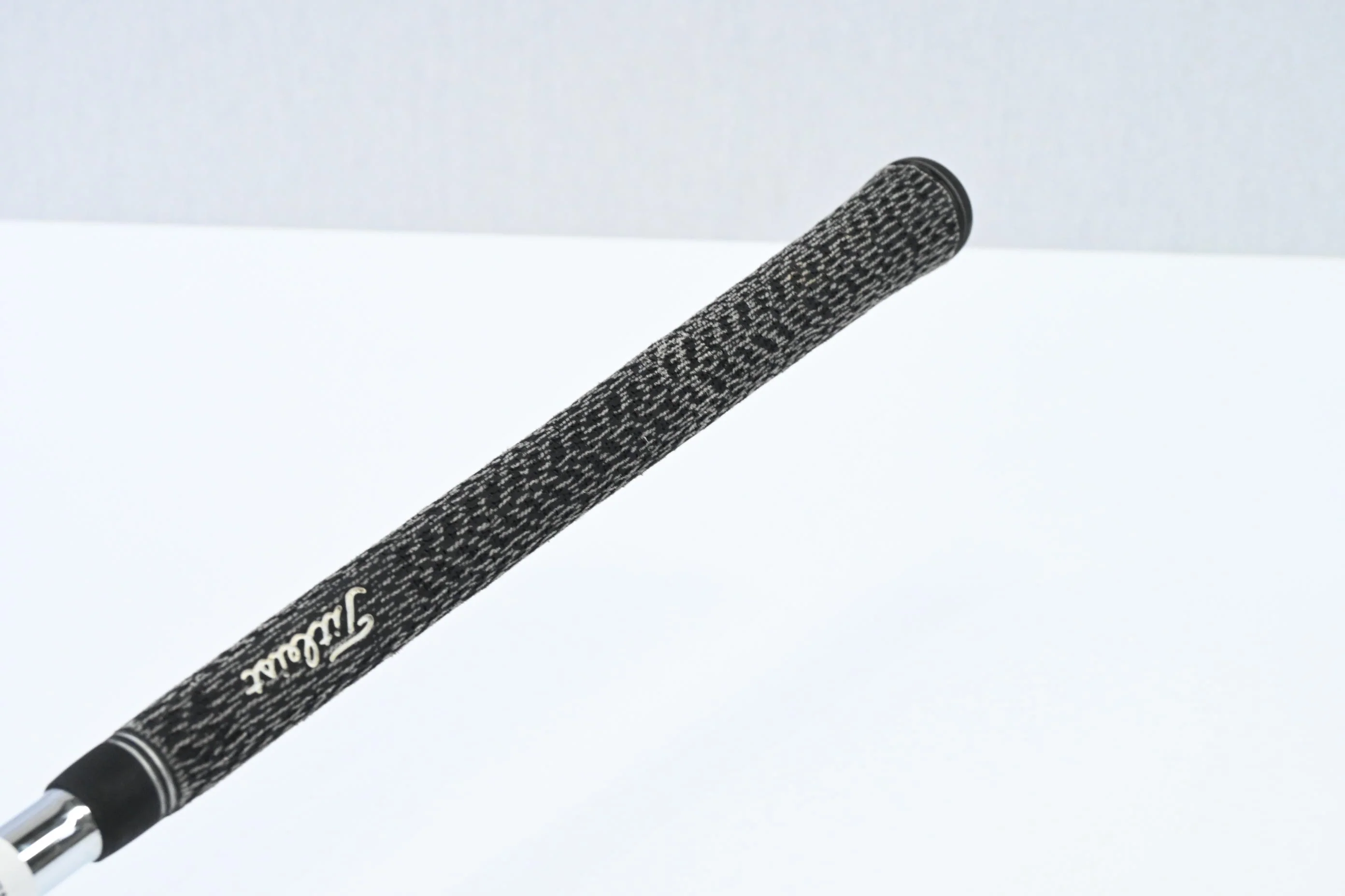 Titleist 503.H #3 Hybrid / 19 Degree / Regular Flex Dynamic Gold R300 Shaft - Image 6