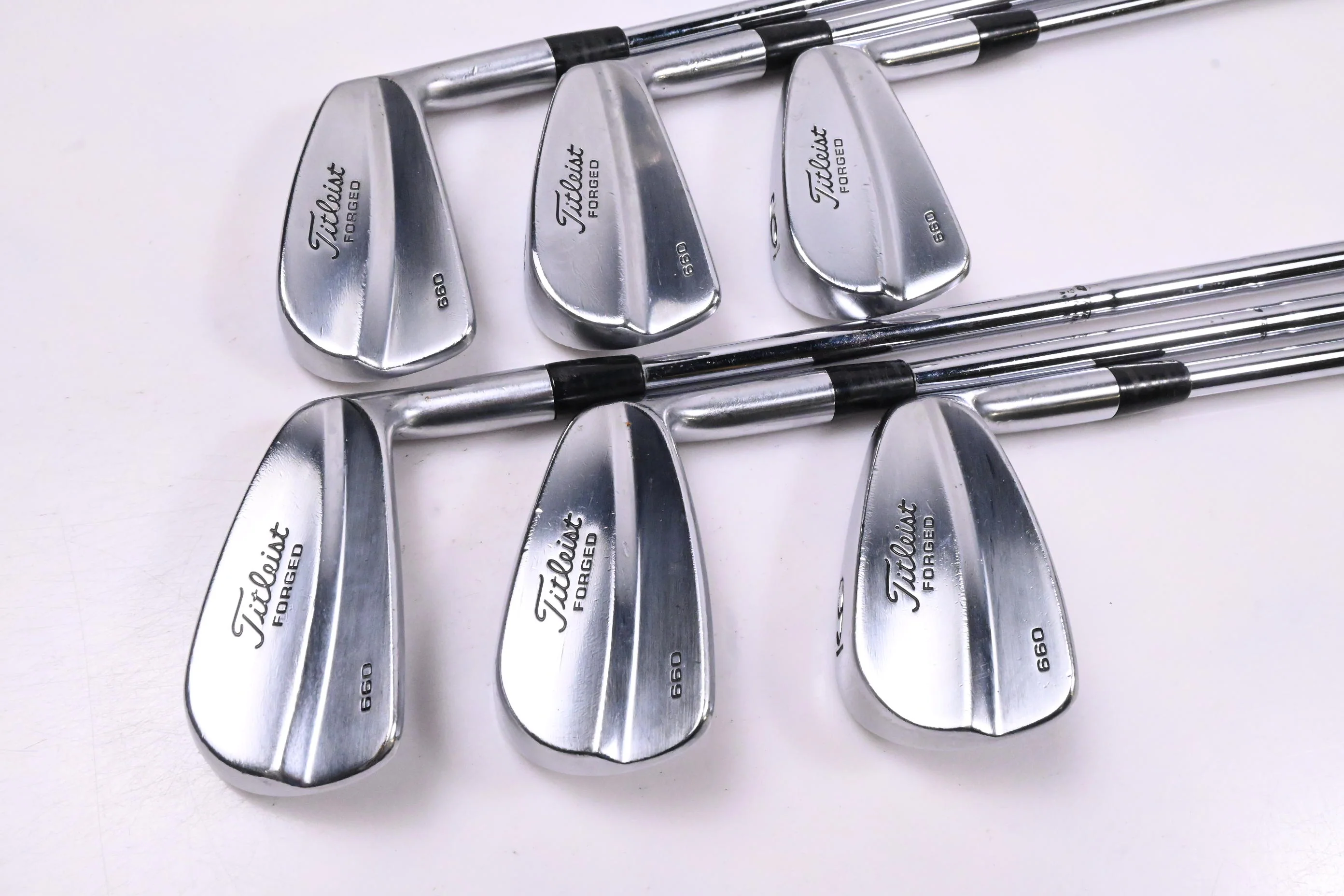 Titleist 660 Forged Irons / 4-9i / X-Flex Dynamic Gold X100U Shafts - Image 2