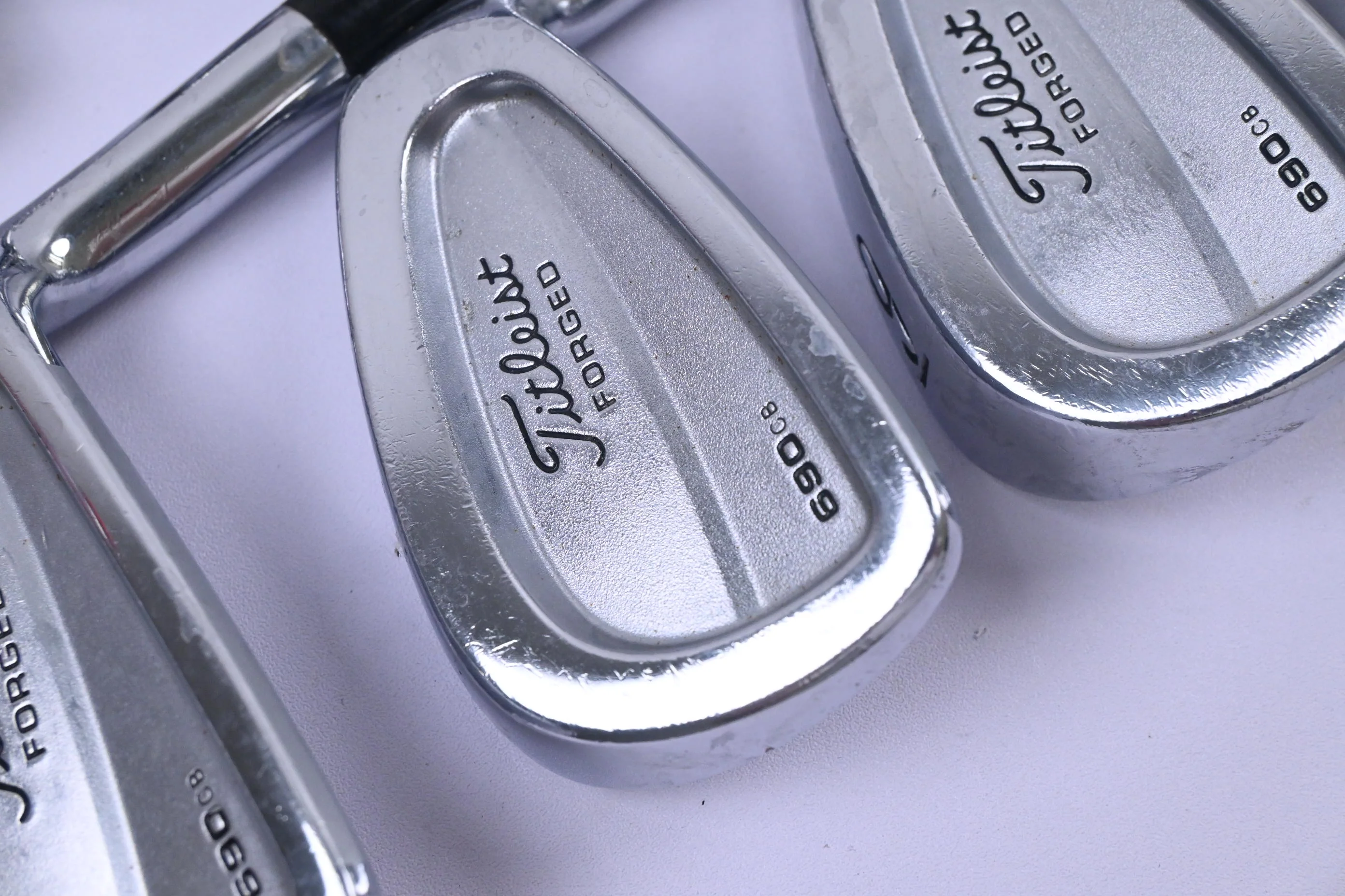 Titleist 690.CB Irons / 3-PW / Stiff Flex Dynamic Gold S300 Shafts
