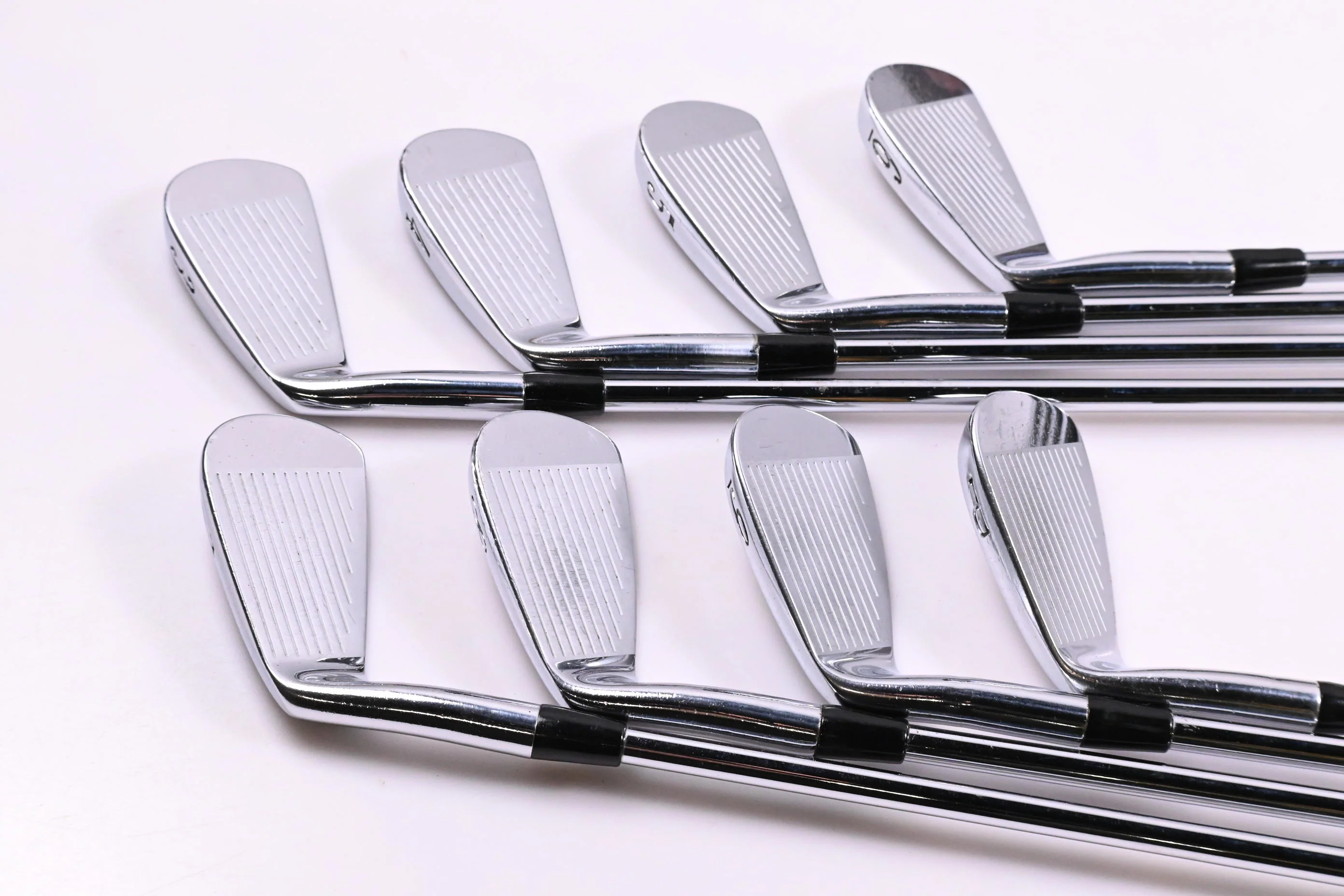 Titleist 690.MB Irons / 3-PW / Regular Flex Shimada S-Lite Shafts - Image 3