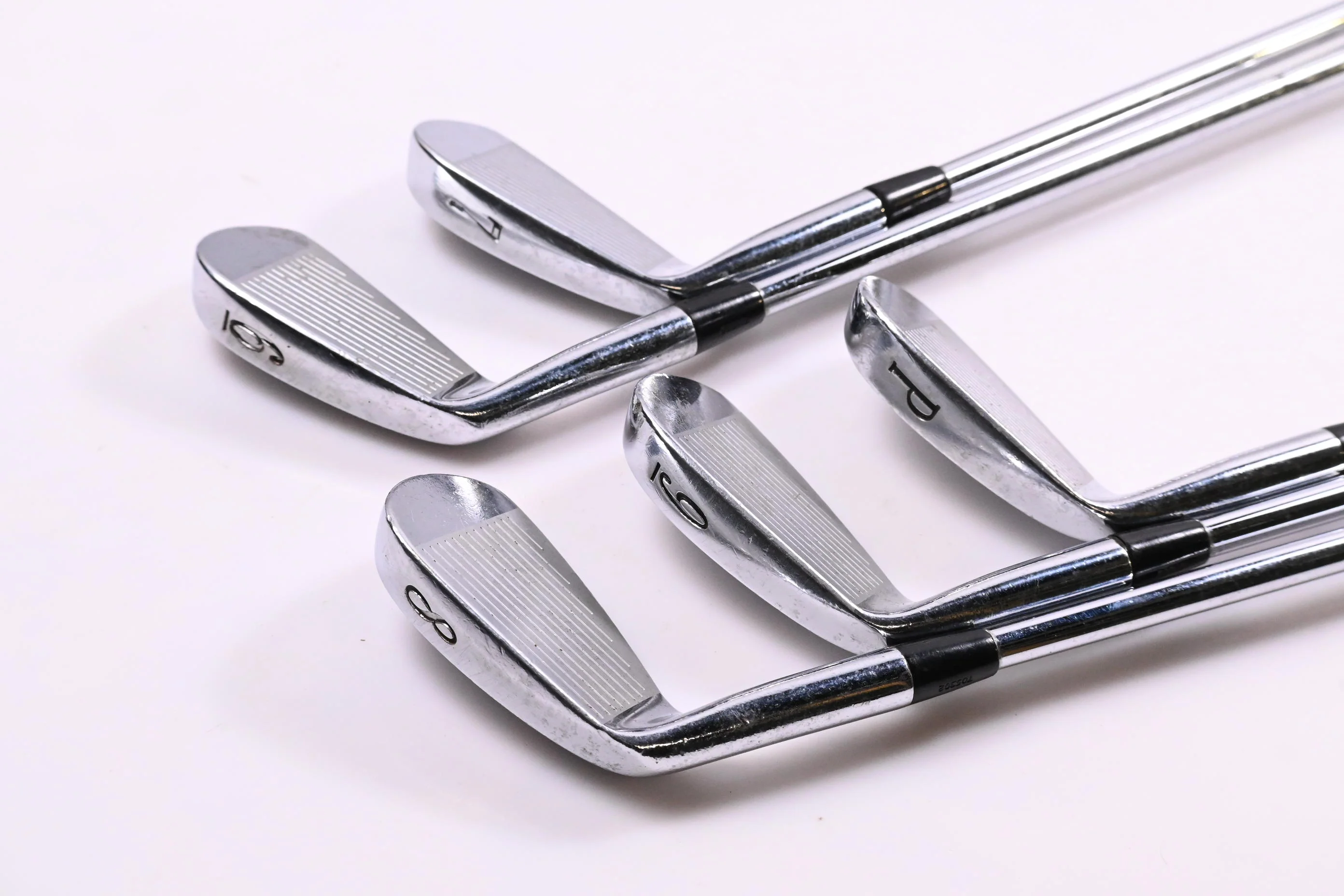 Titleist 690CB Irons / 6-PW / Stiff Flex Dynamic Gold S300 Shafts - Image 4