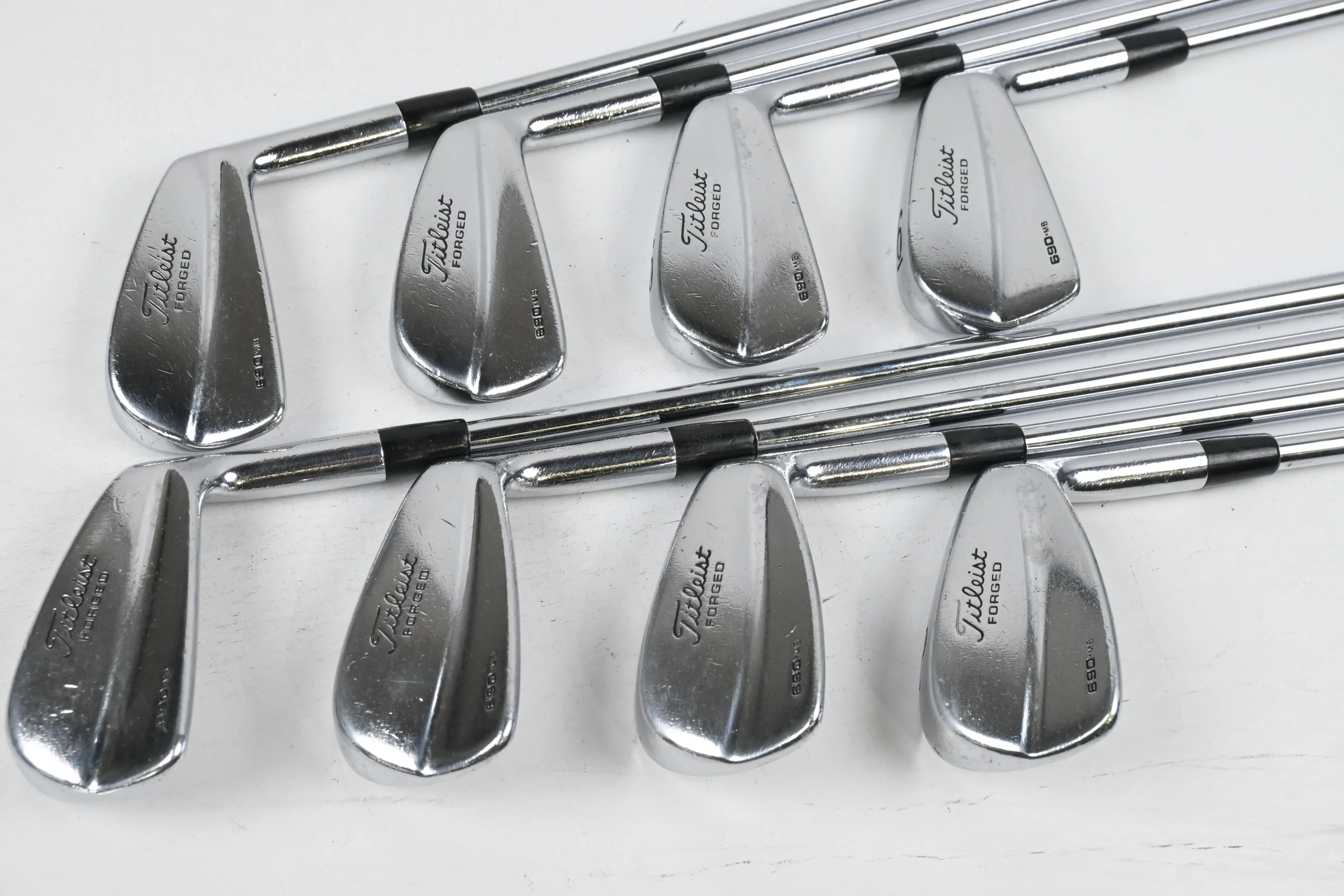 Titleist 690MB Irons / 3-PW / Stiff Flex Pure Shafts - Image 2