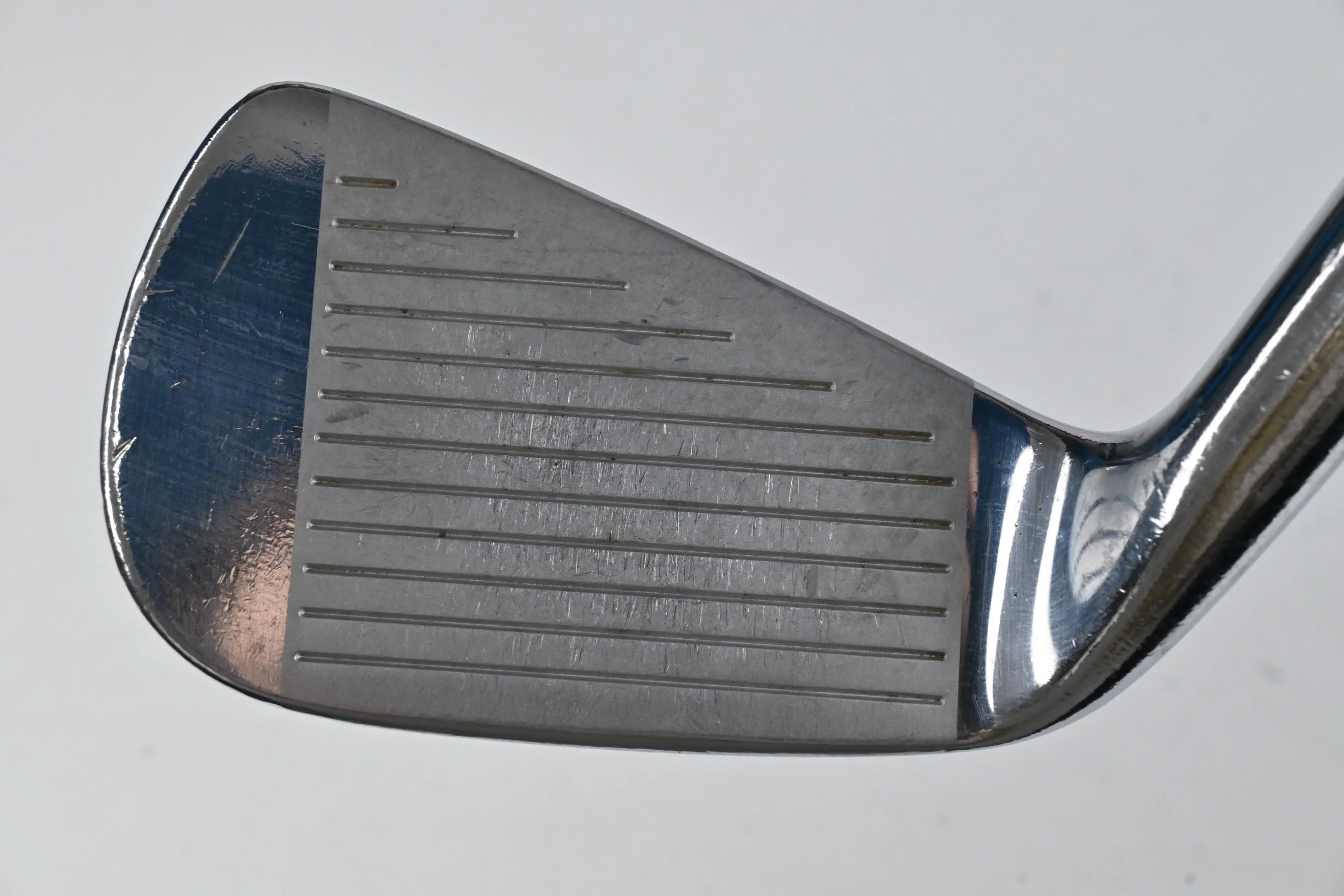 Titleist 695CB #6 Iron / Stiff Flex Dynamic Gold S300 Steel Shaft - Image 2