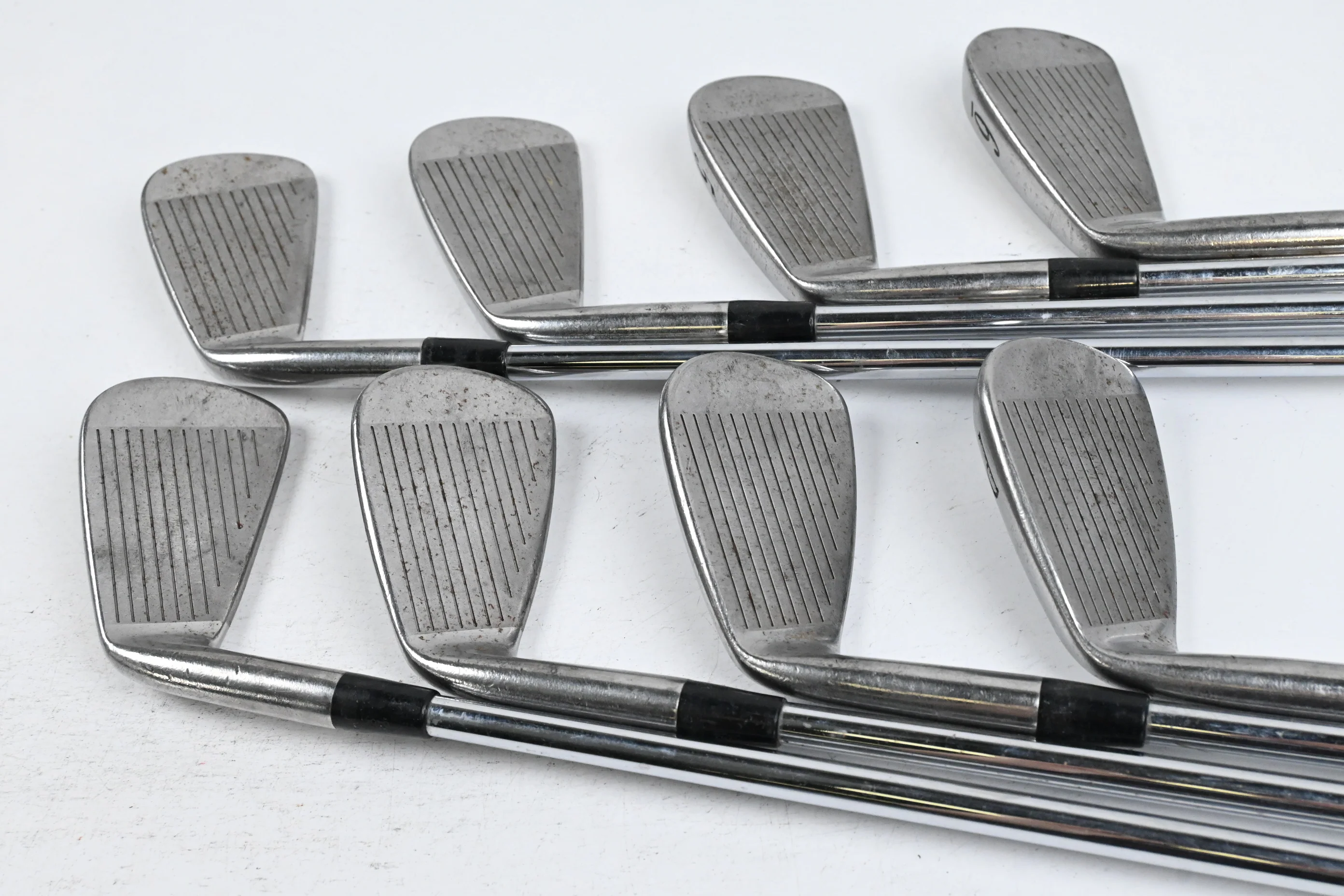 Titleist 704.CB Irons / 3-PW / Regular Flex Dynamic Gold R300 Shafts - Image 3