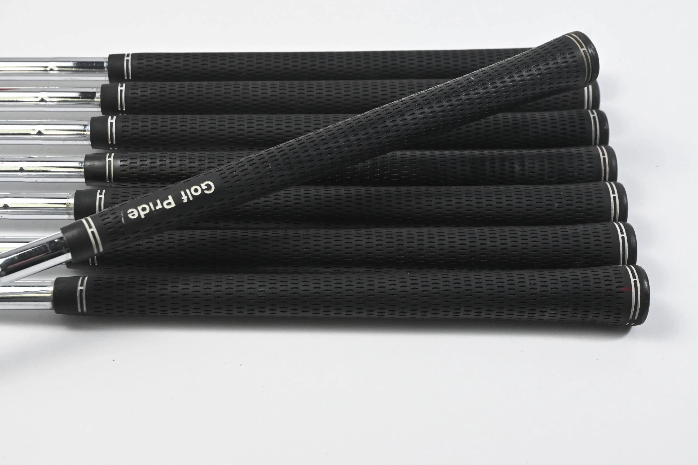 Titleist 704.CB Irons / 3-PW / Stiff Flex Dynamic Gold Shafts - Image 7