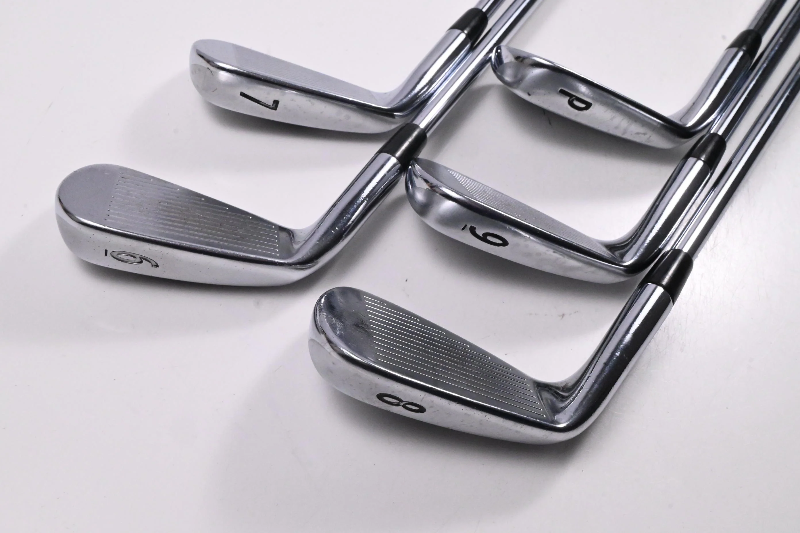 Titleist 712 AP2 Irons / 6-PW / Regular Flex Dynalite Lite XP R300 Shafts - Image 4