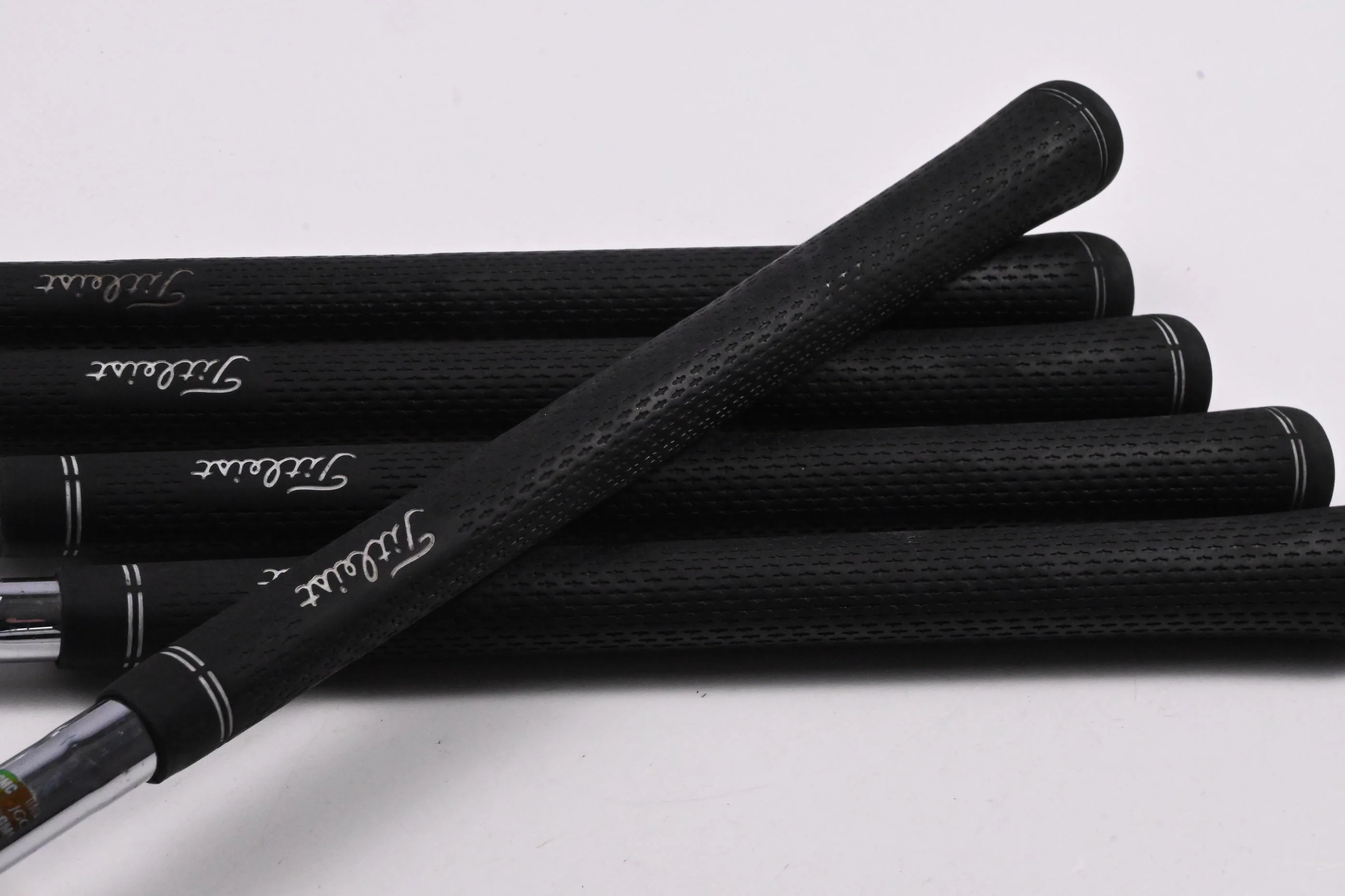 Titleist 712 AP2 Irons / 6-PW / Regular Flex Dynalite Lite XP R300 Shafts - Image 7