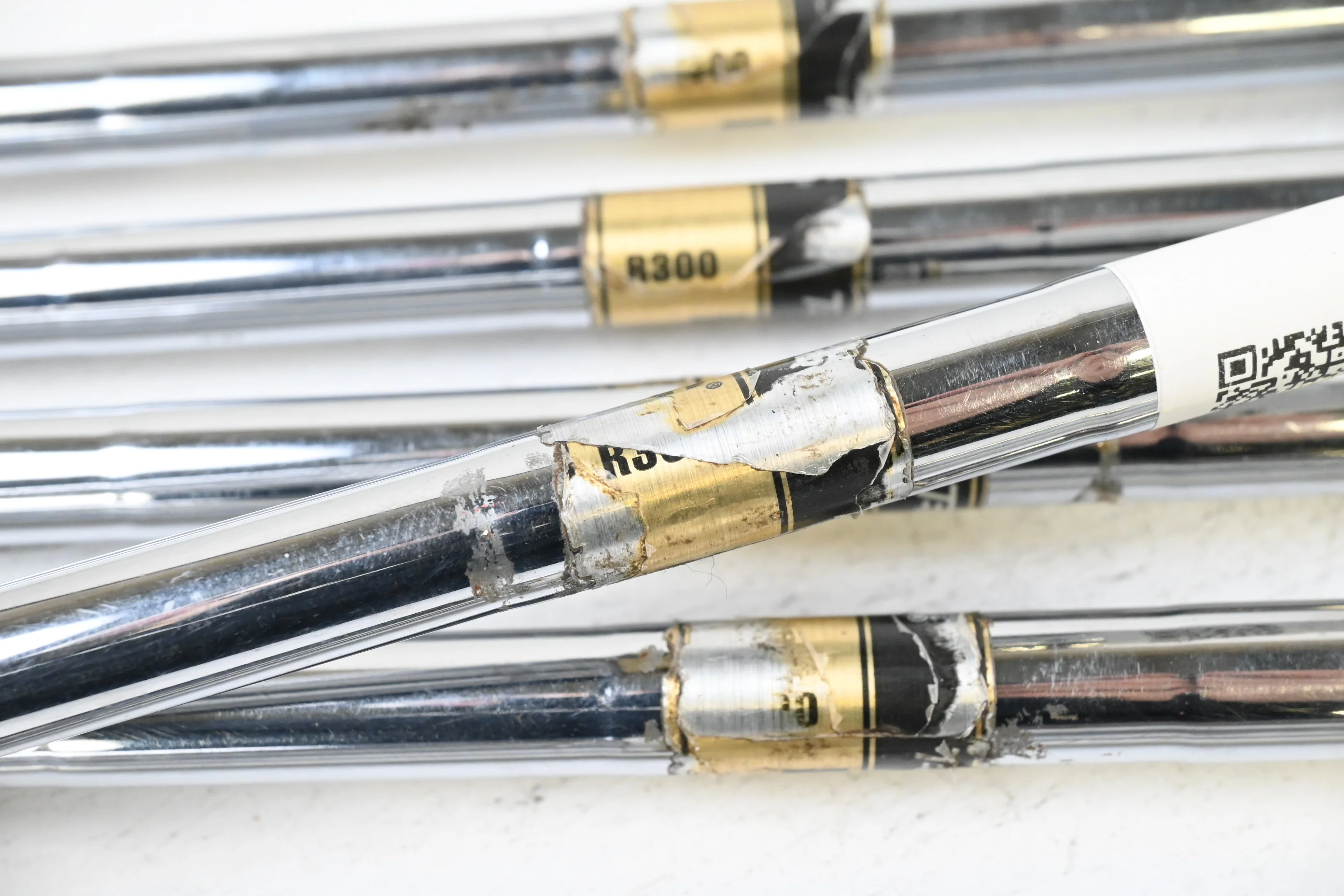 Titleist 712 AP2 Irons / 4-9i / Regular Flex Dynamic Gold R300 Shafts - Image 5