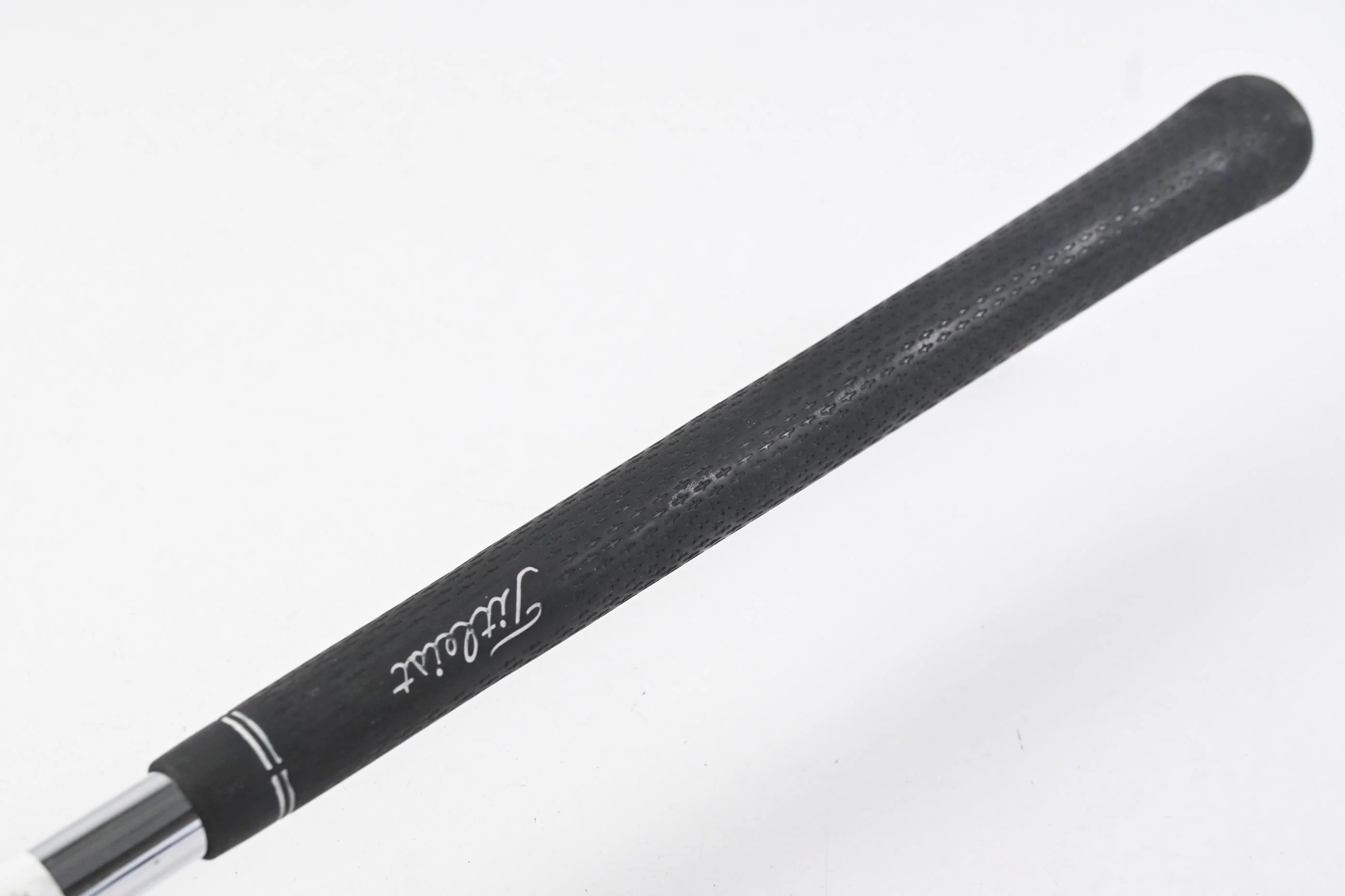 Titleist 714 AP2 #8 Iron / Stiff Flex Dynamic Gold Shaft - Image 6