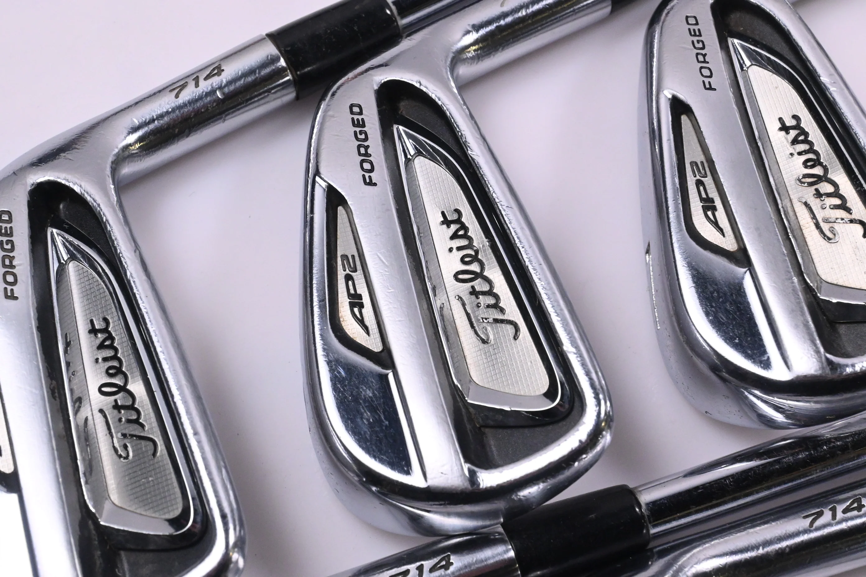 Titleist 714 AP2 Irons / 5-PW / Stiff Flex Dynamic Gold S300 Shafts