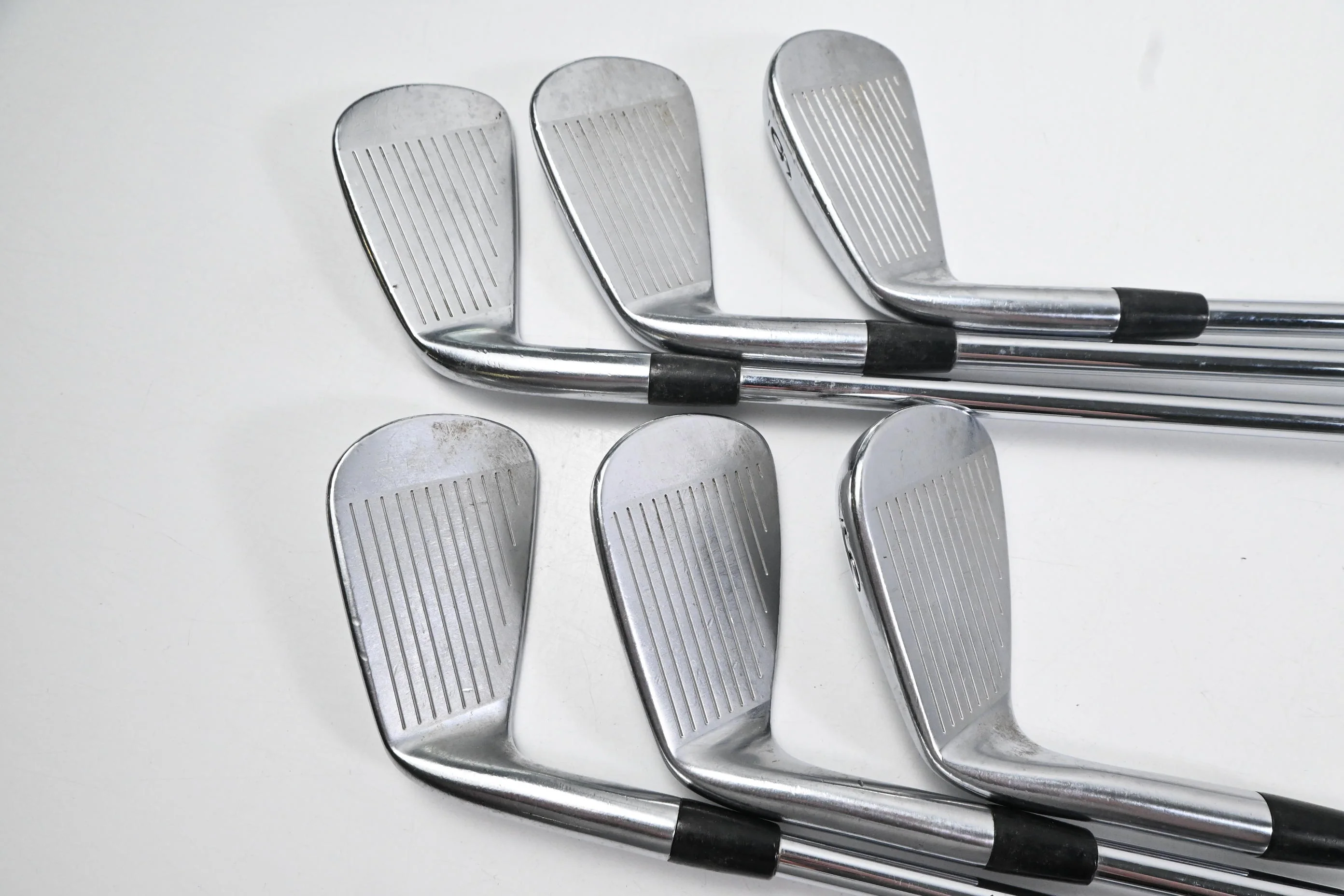 Titleist 714 MB Irons / 4-9i / Stiff Flex XP 95 Shafts - Image 3