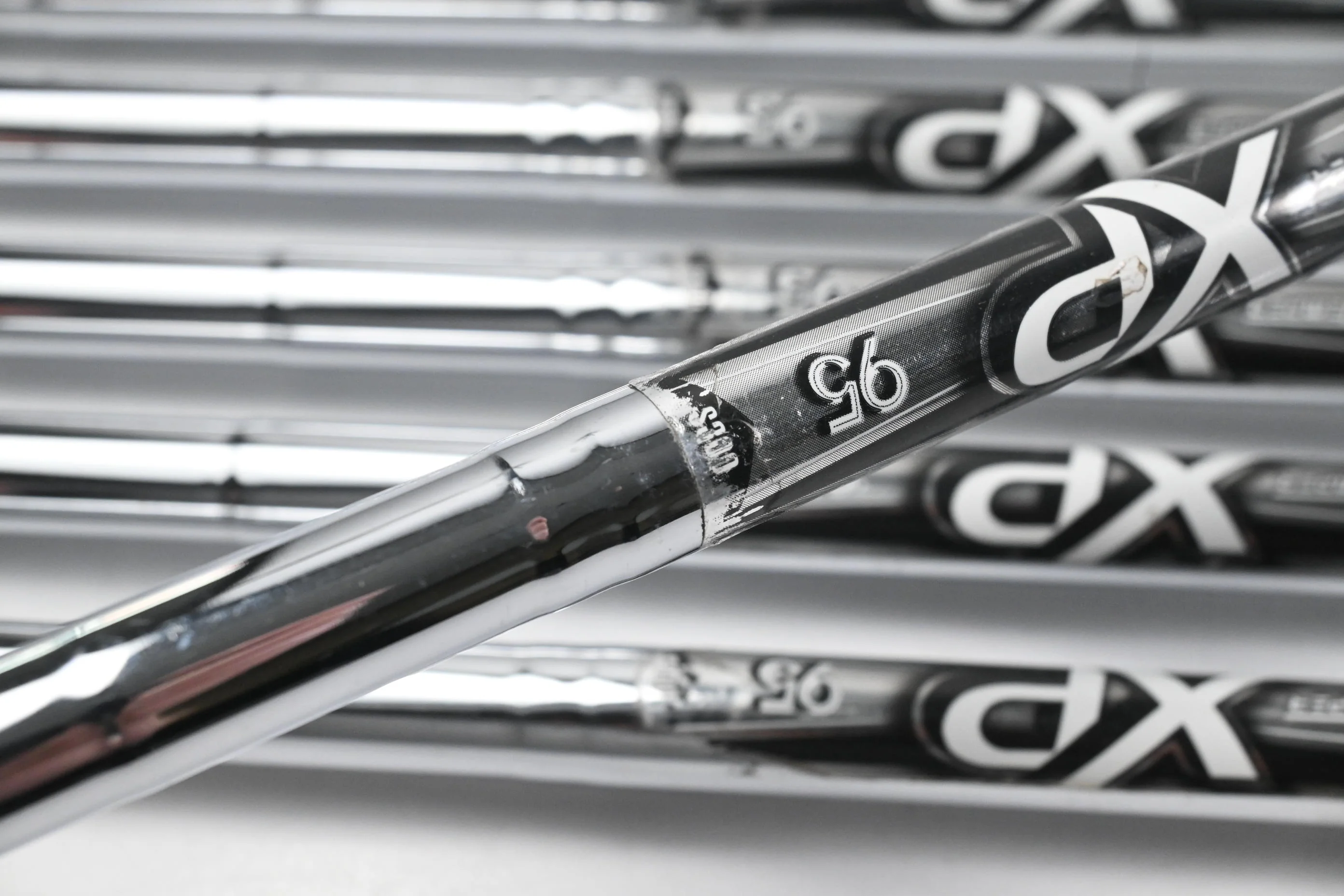 Titleist 714 MB Irons / 4-9i / Stiff Flex XP 95 Shafts - Image 5