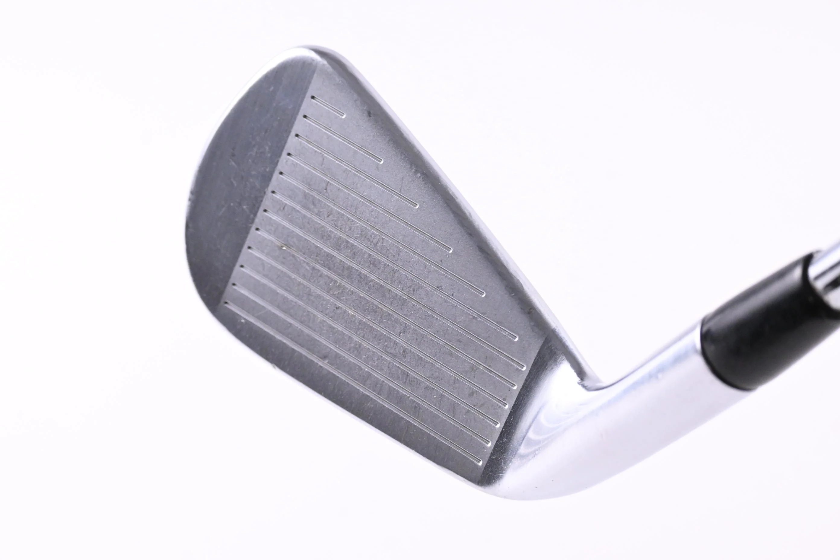 Titleist 716 AP2 #4 Iron / 24 Degree / X-Flex Dynamic Gold AMT X100 Shaft - Image 2