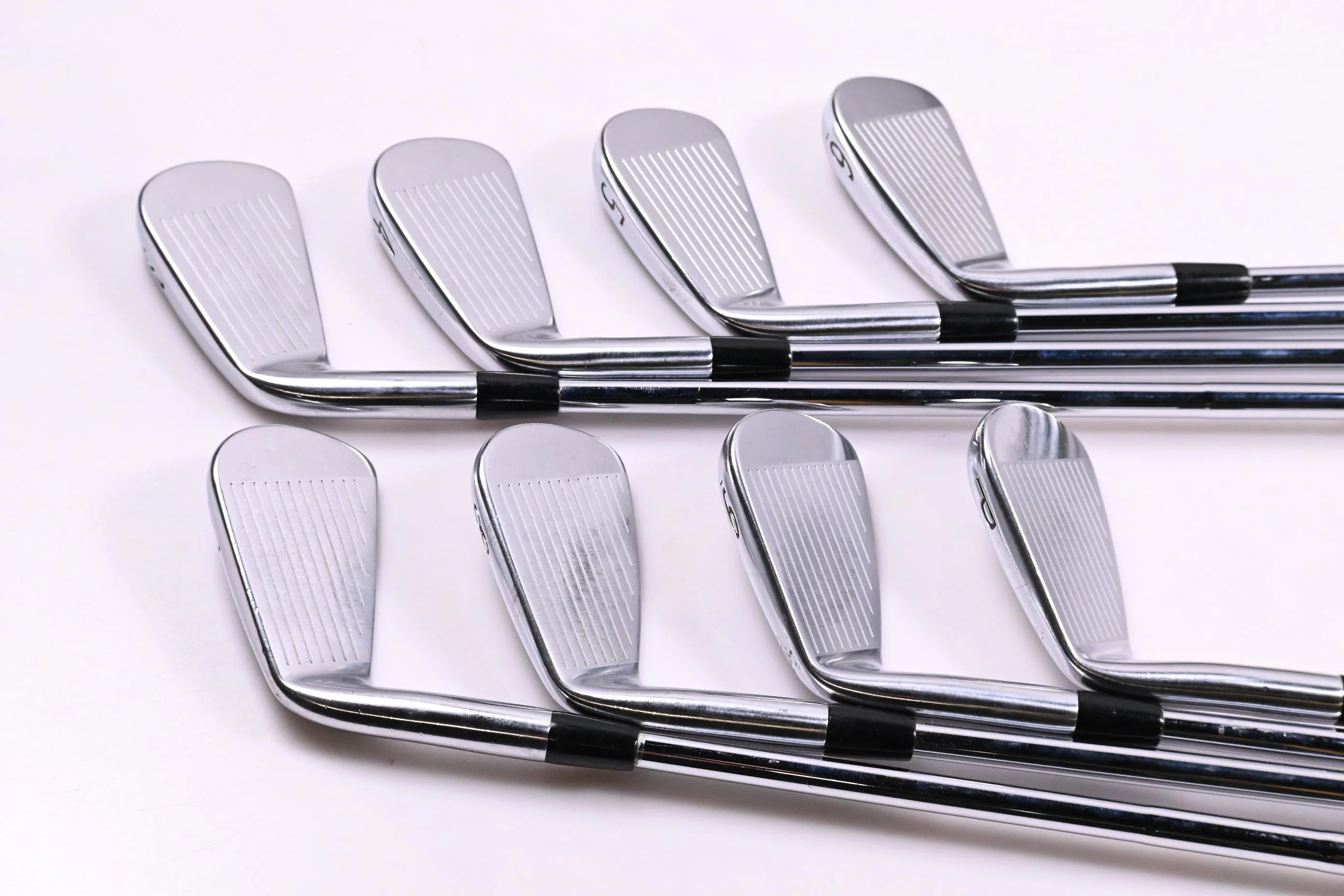 Titleist 716 CB/MB Irons / 3-PW / X-Flex Dynamic Gold AMT X100 Shafts - Image 3