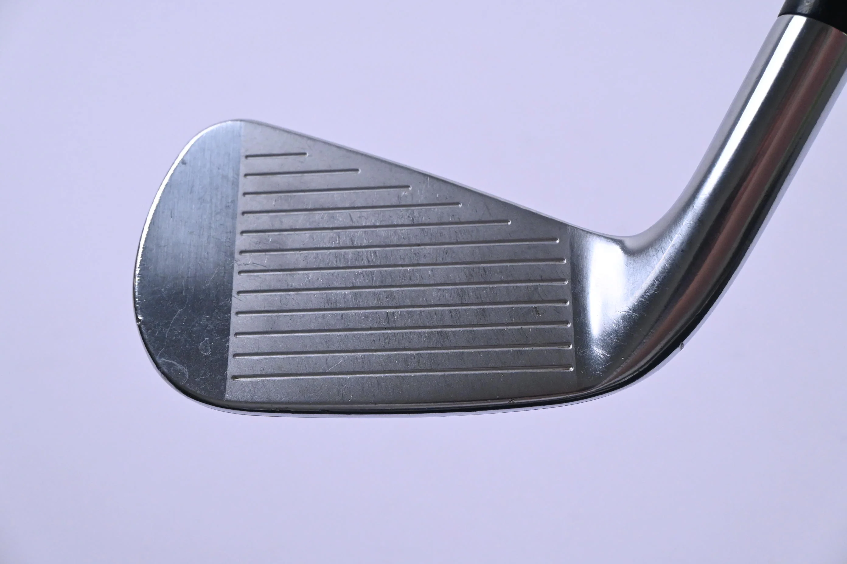 Titleist 716 T-MB #4 Iron / 23 Degree / Regular Flex Dynamic Gold AMT R300 Shaft - Image 2