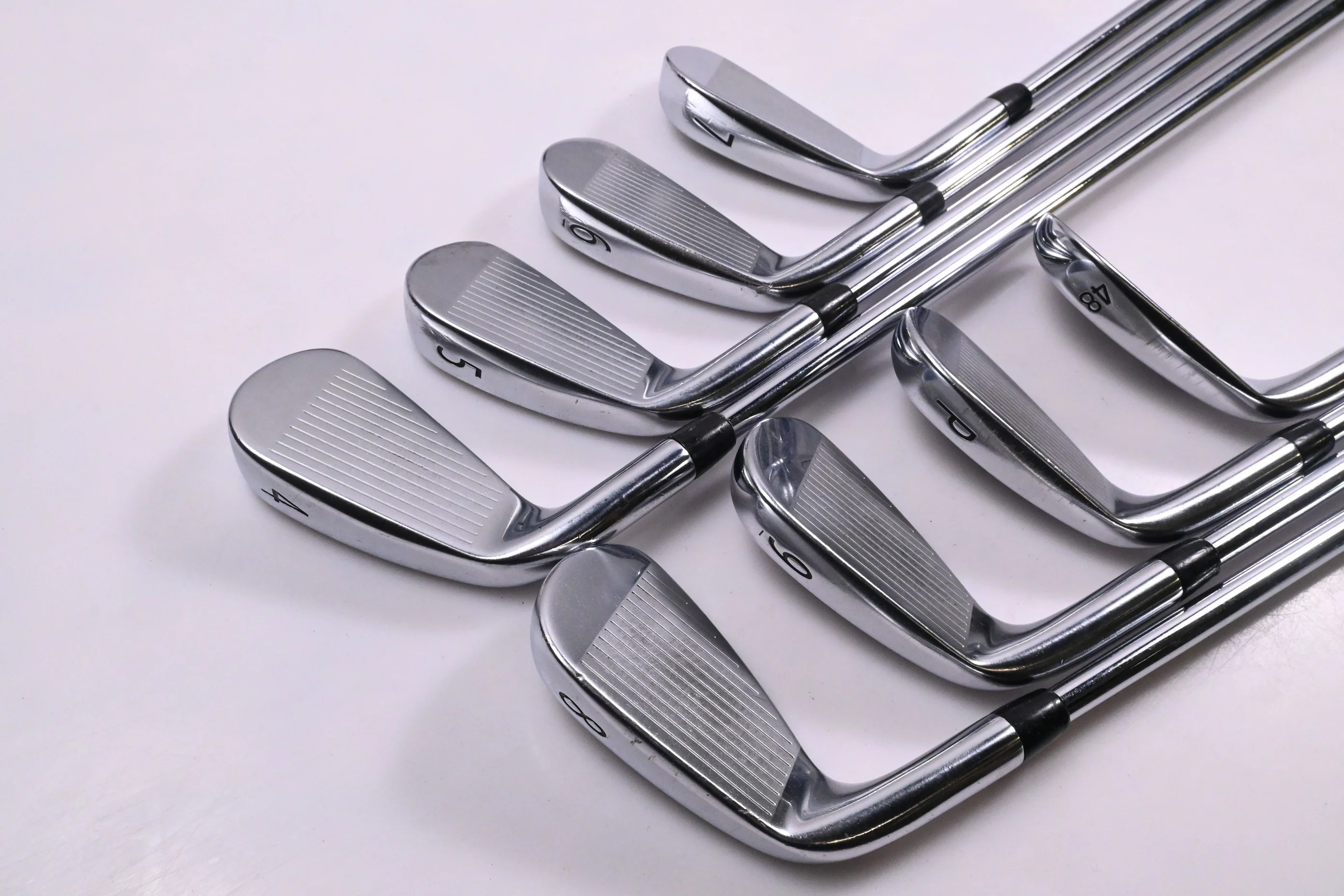 Titleist 718 AP3 Irons / 4-PW+48° / Stiff Flex Project X LZ 120 Shafts - Image 4