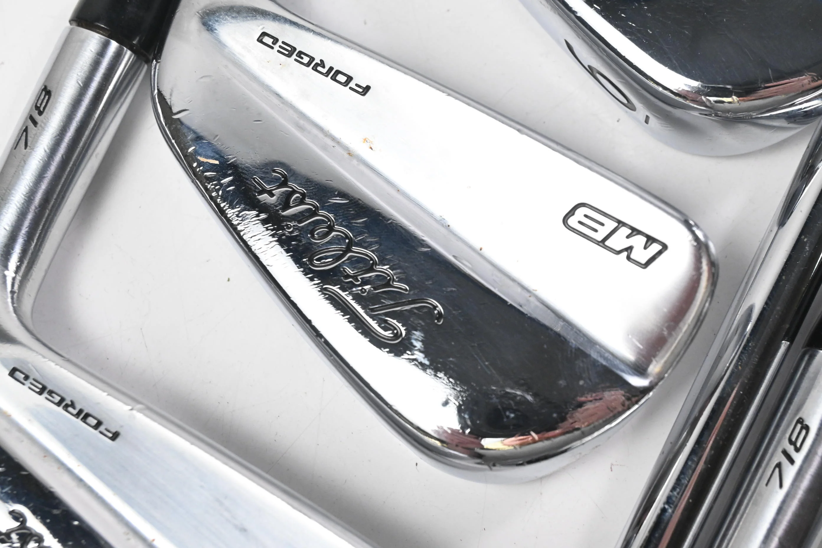 Titleist 718 MB Irons / 4-PW / Regular Flex AMT Tour White R300 Steel Shaft