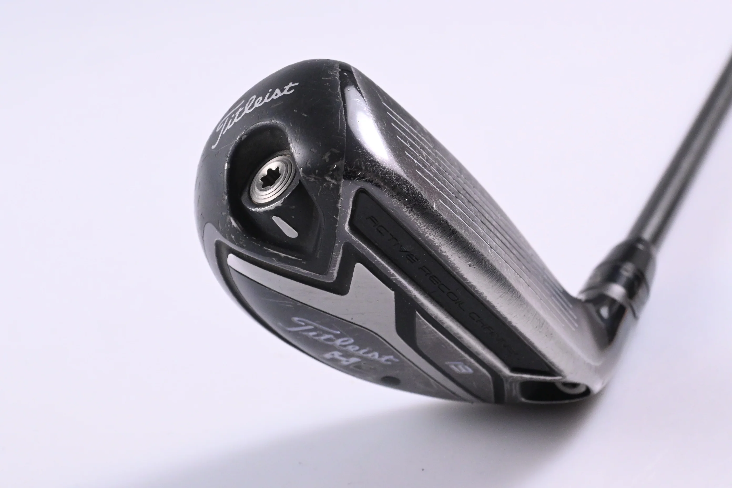 Titleist 818 H2 #3 Hybrid / 19 Degree / Stiff Flex Aldila Rogue M.AX 85 Shaft
