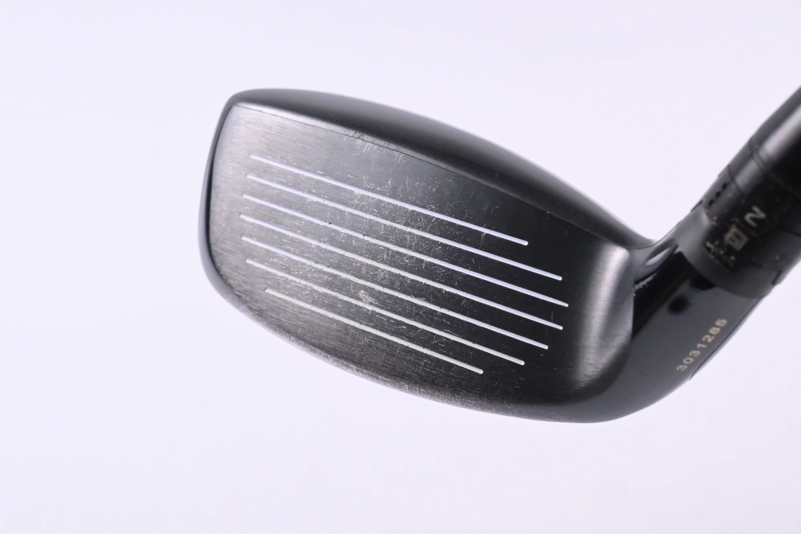 Titleist 818 H2 #3 Hybrid / 21 Degree / Stiff Flex Matrix Ozik Program 130 Shaft - Image 4